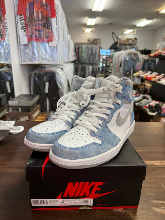 Jordan 1 High Hyper Royal Smoke Grey