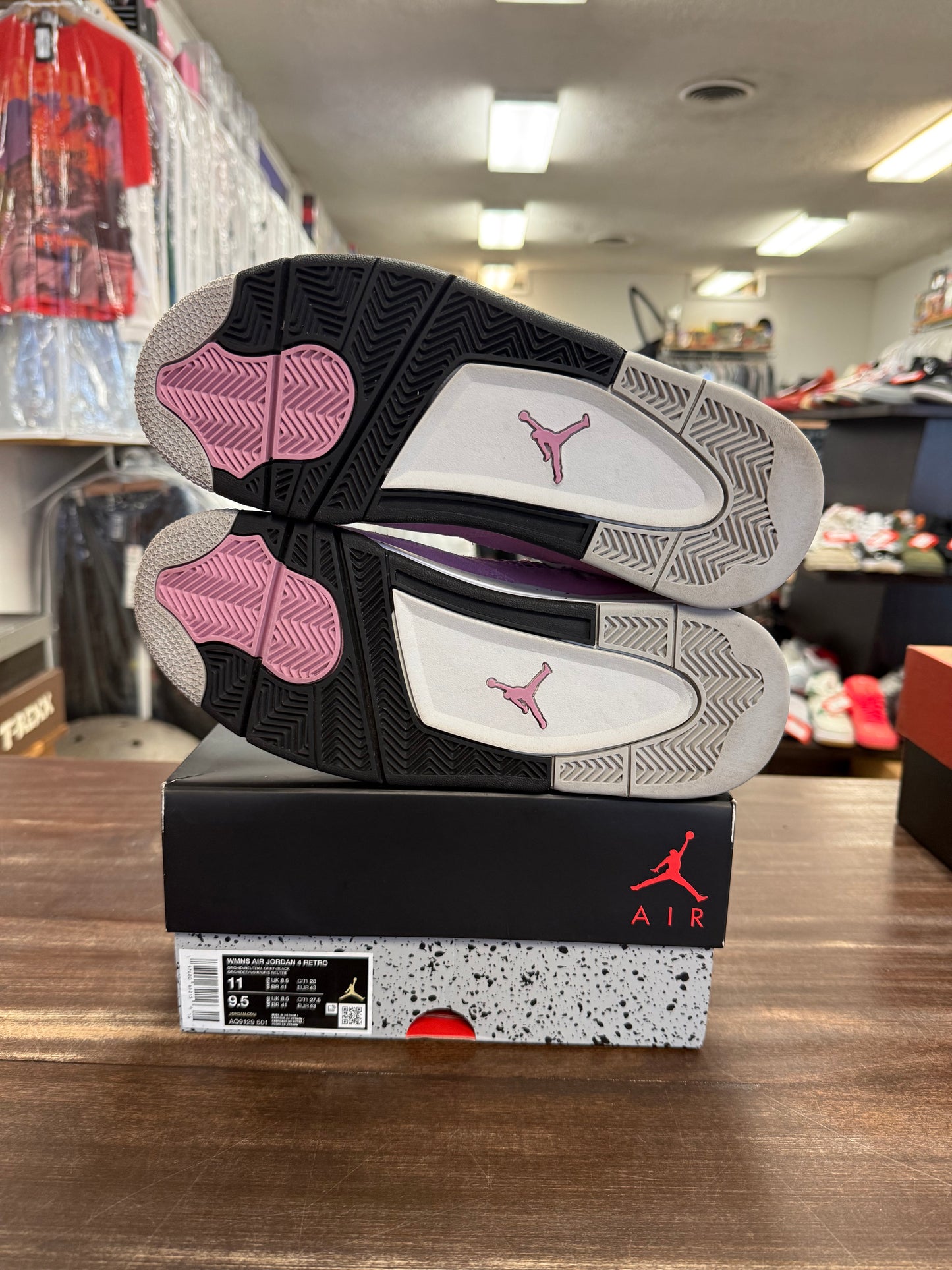 Jordan 4 Retro Orchid