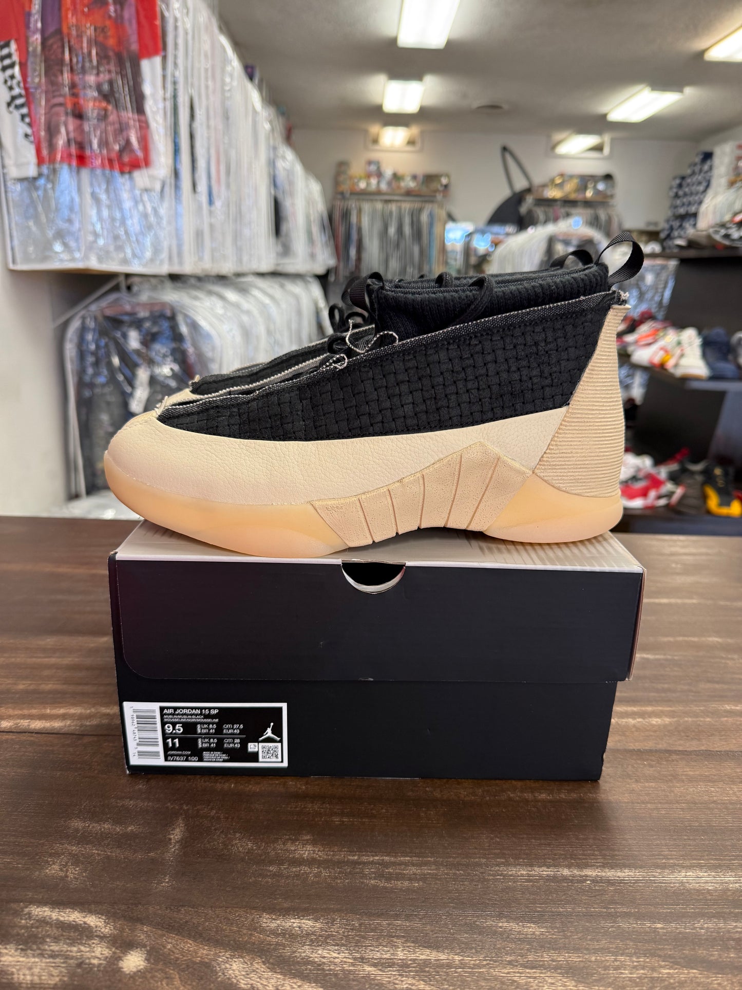 Jordan 15-23RE Black Muslin