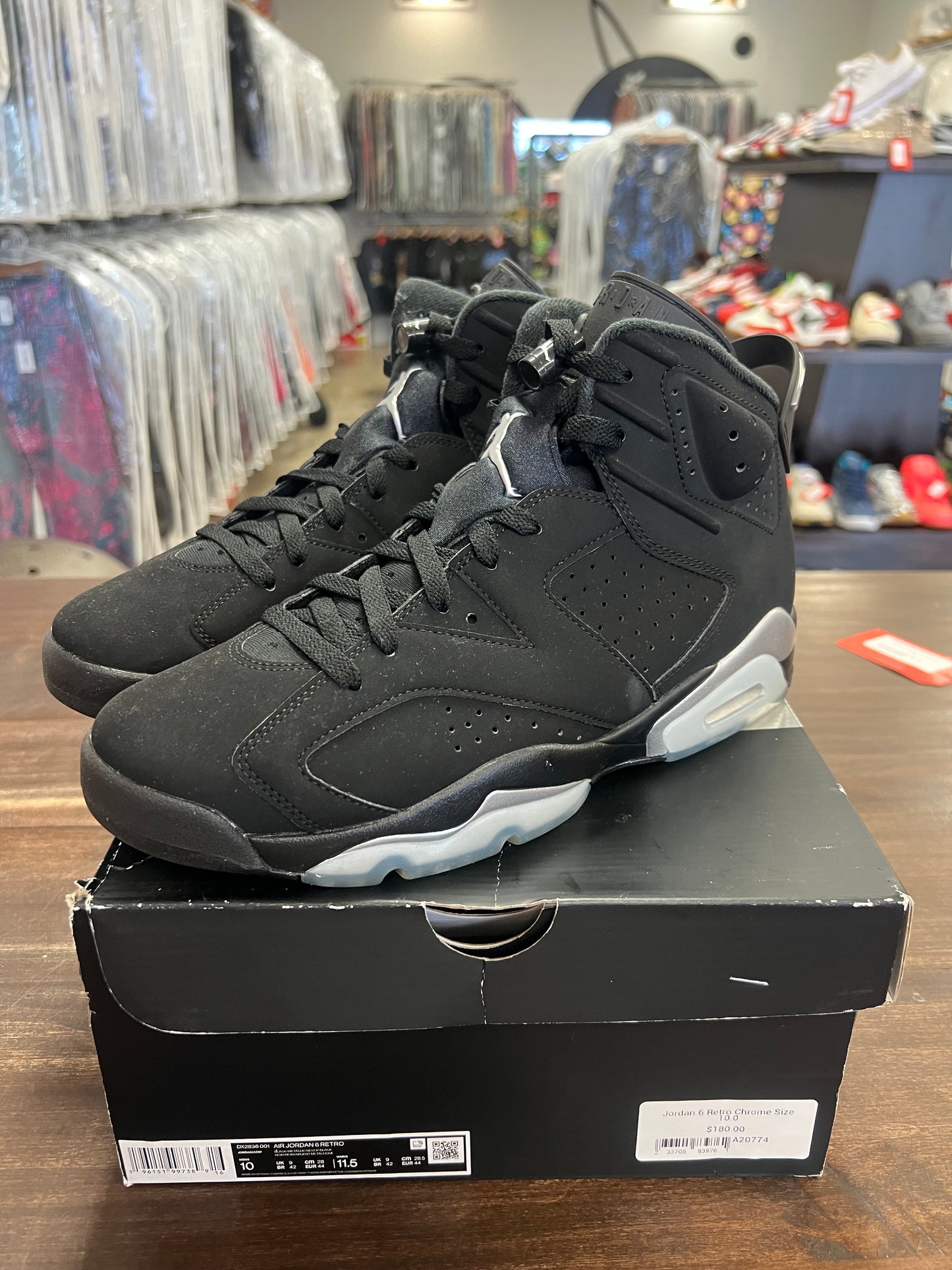 Jordan 6 Retro Chrome