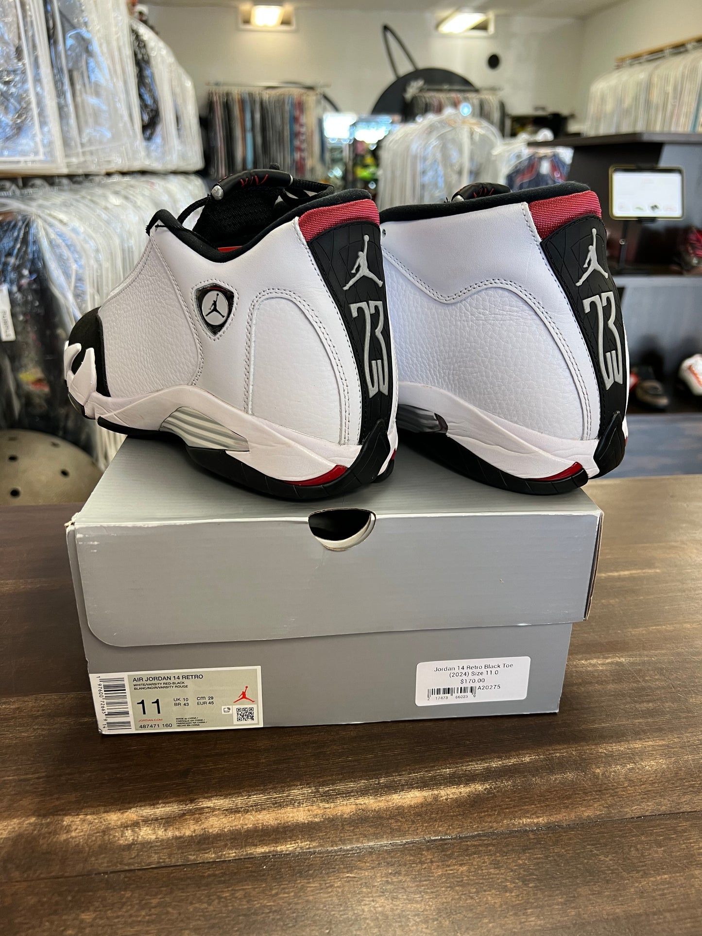 Jordan 14 Retro Black Toe (2024)
