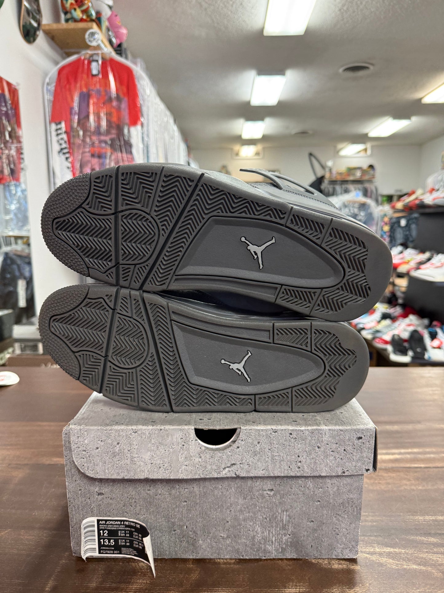 Jordan 4 Retro Paris Olympics Wet Cement