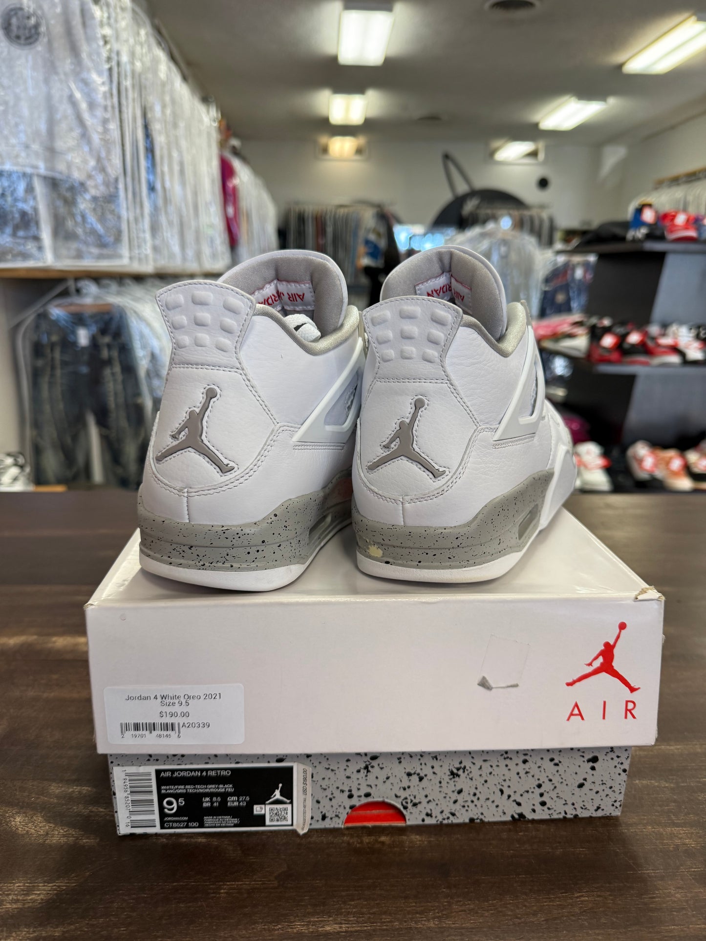 Jordan 4 White Oreo 2021