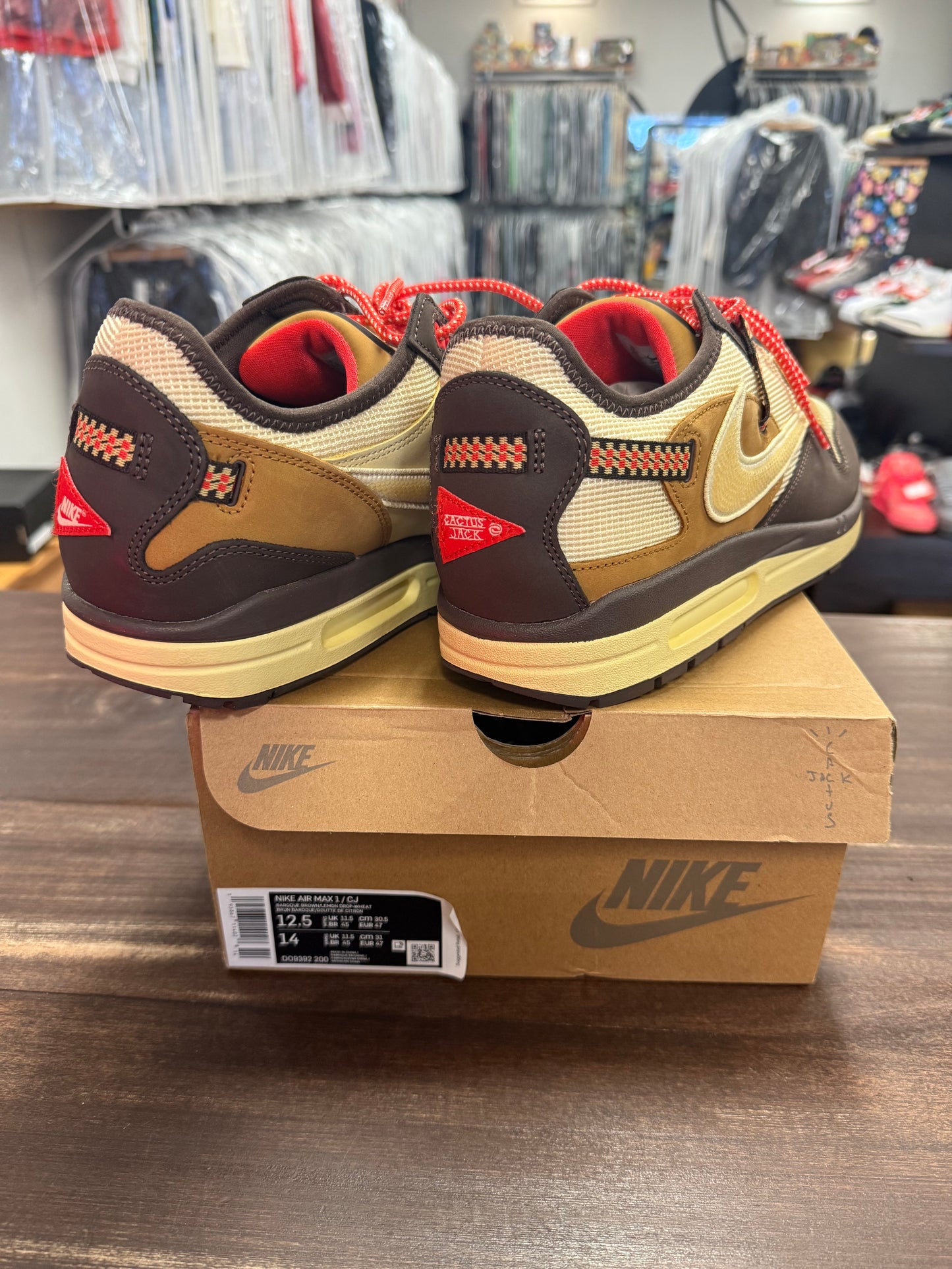 Nike Air Max 1 Travis Scott Baroque Brown
