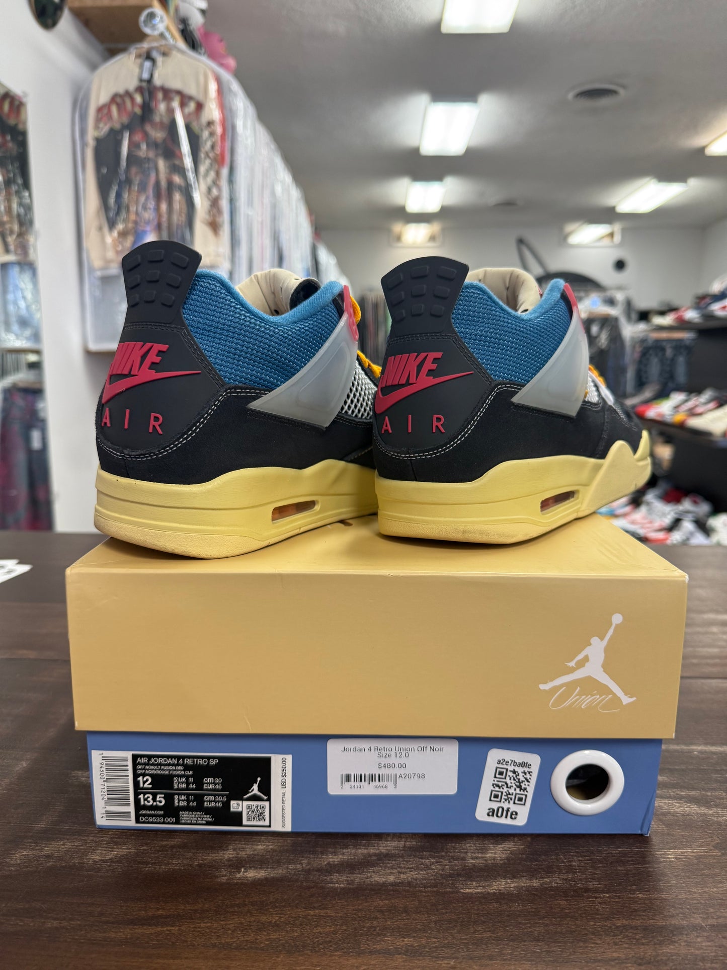 Jordan 4 Retro Union Off Noir