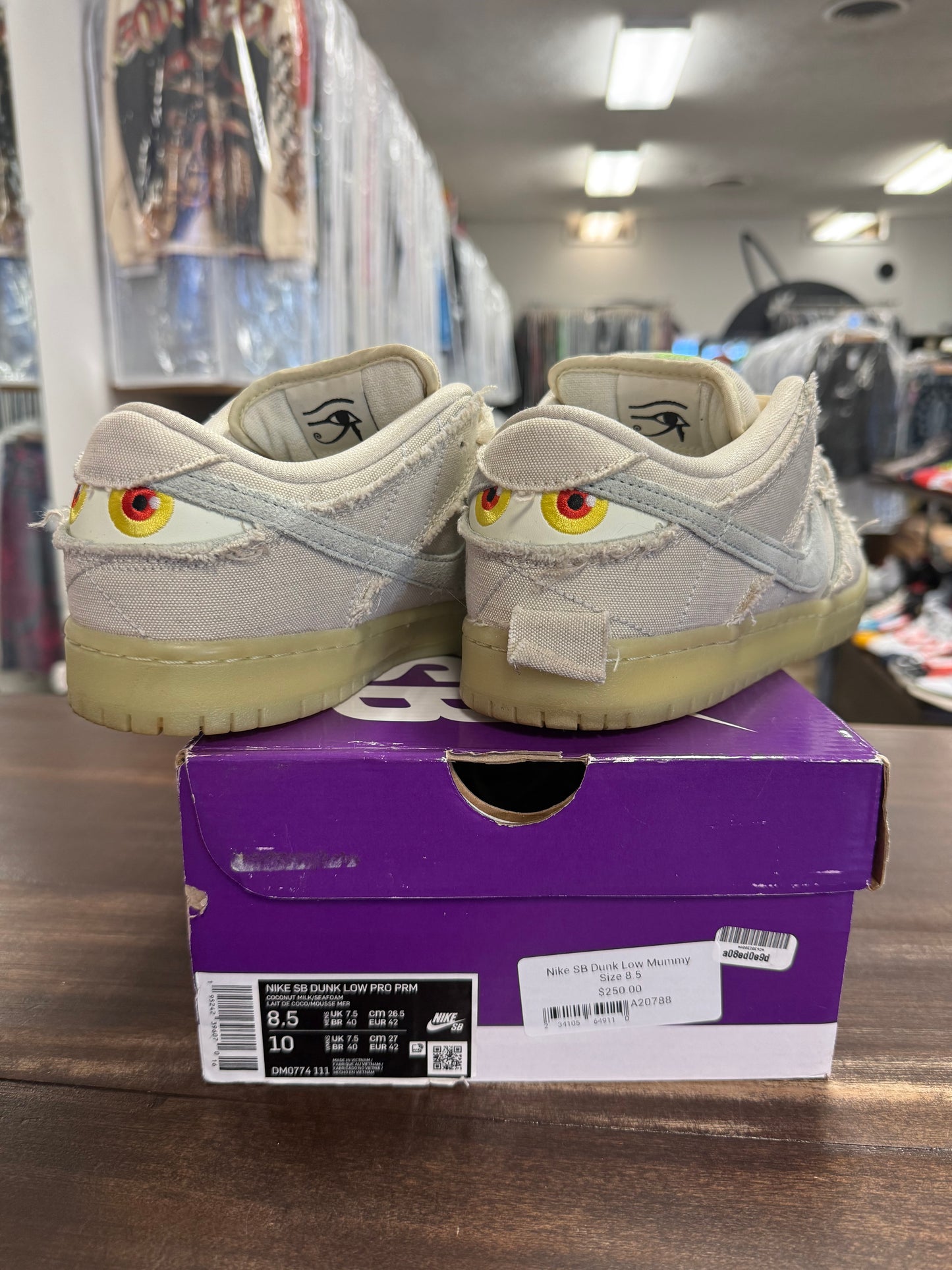 Nike SB Dunk Low Mummy