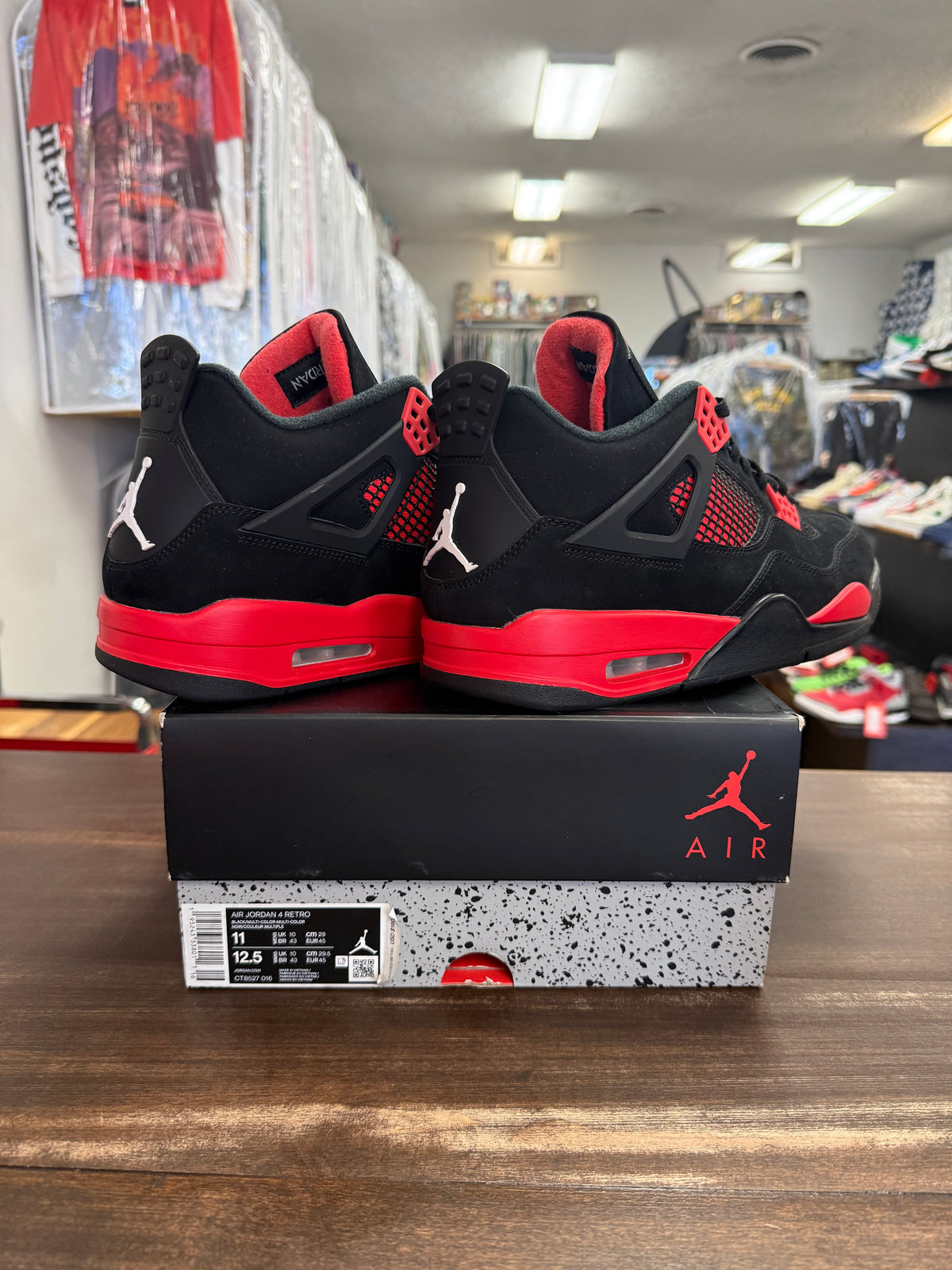 Jordan 4 Red Thunder