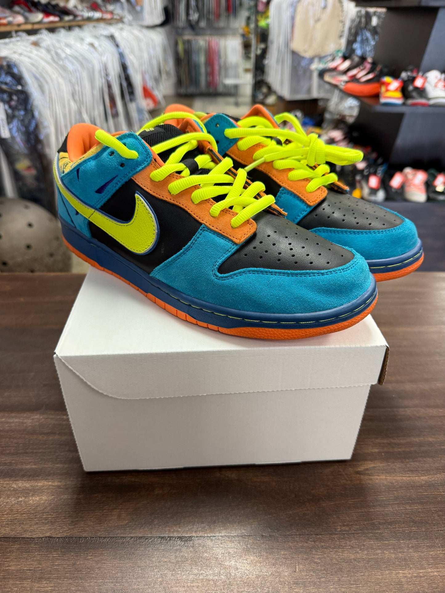 Nike SB Dunk Low Skate or Die