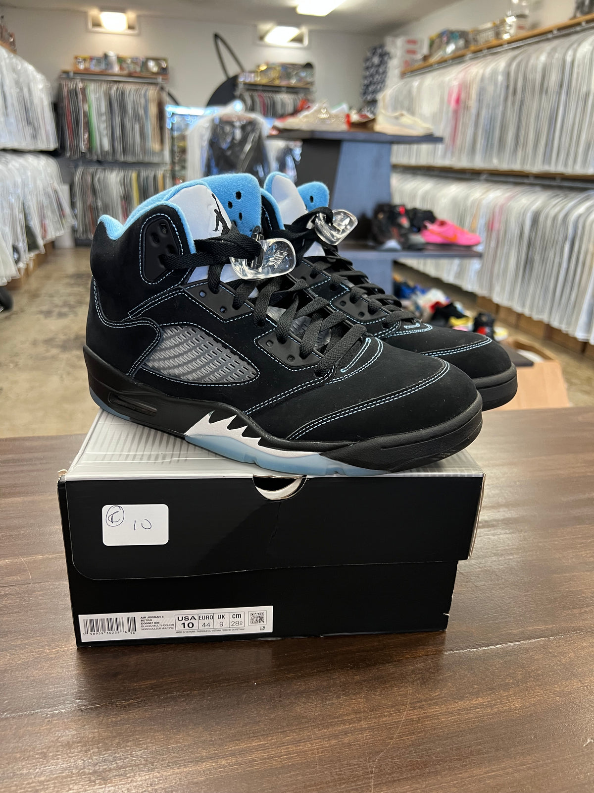 Jordan 5 Black University Blue 2026