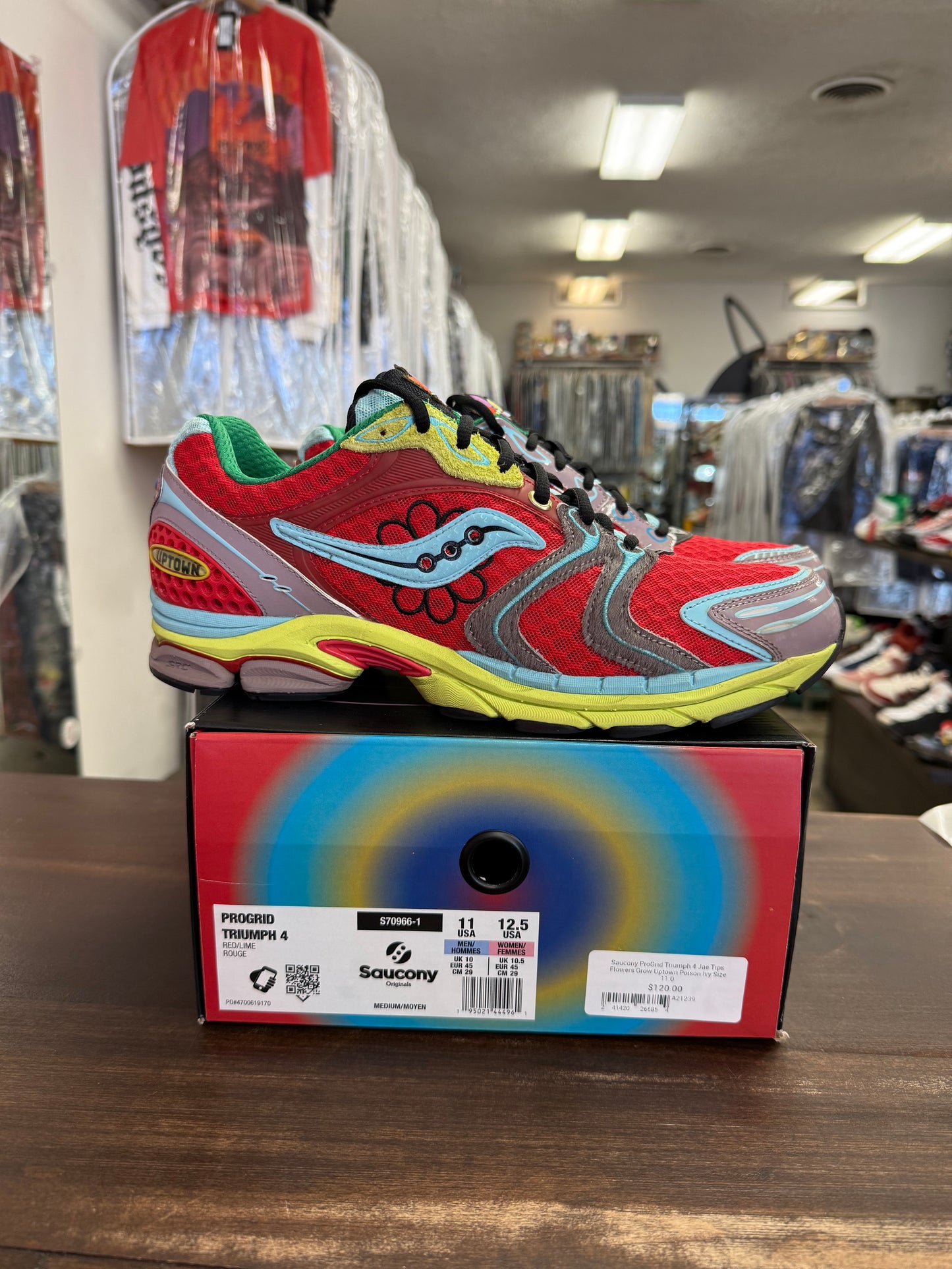 Saucony ProGrid Triumph 4 Jae Tips Flowers Grow Uptown Poison Ivy