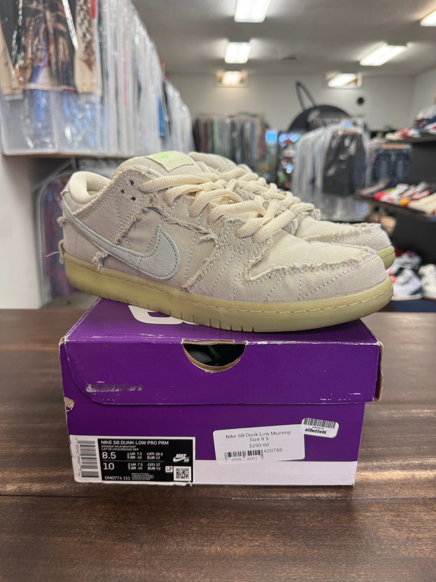Nike SB Dunk Low Mummy
