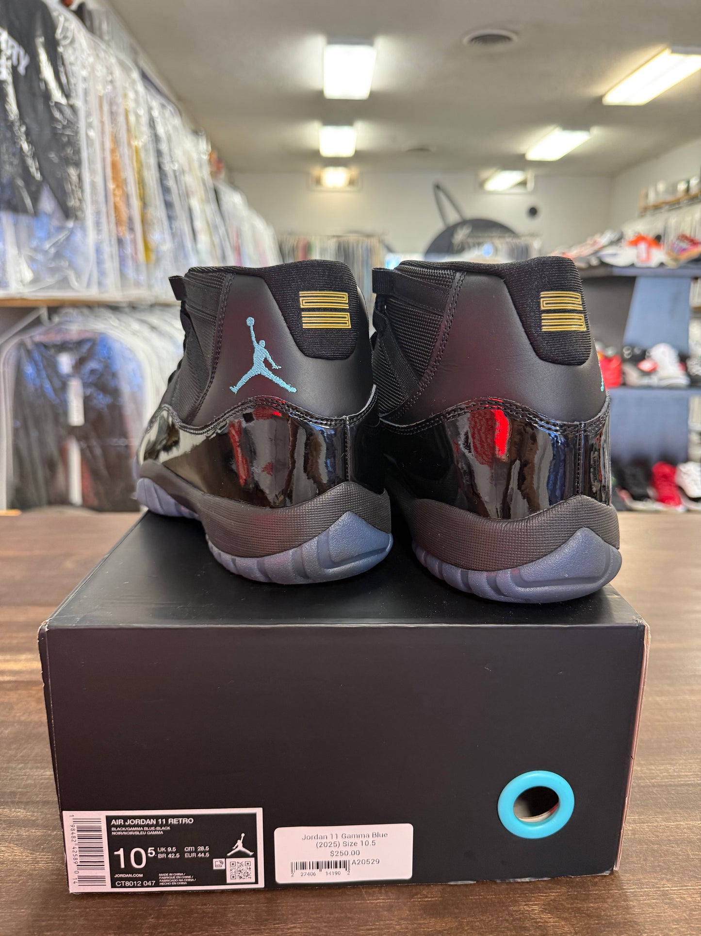 Jordan 11 Gamma Blue (2025)