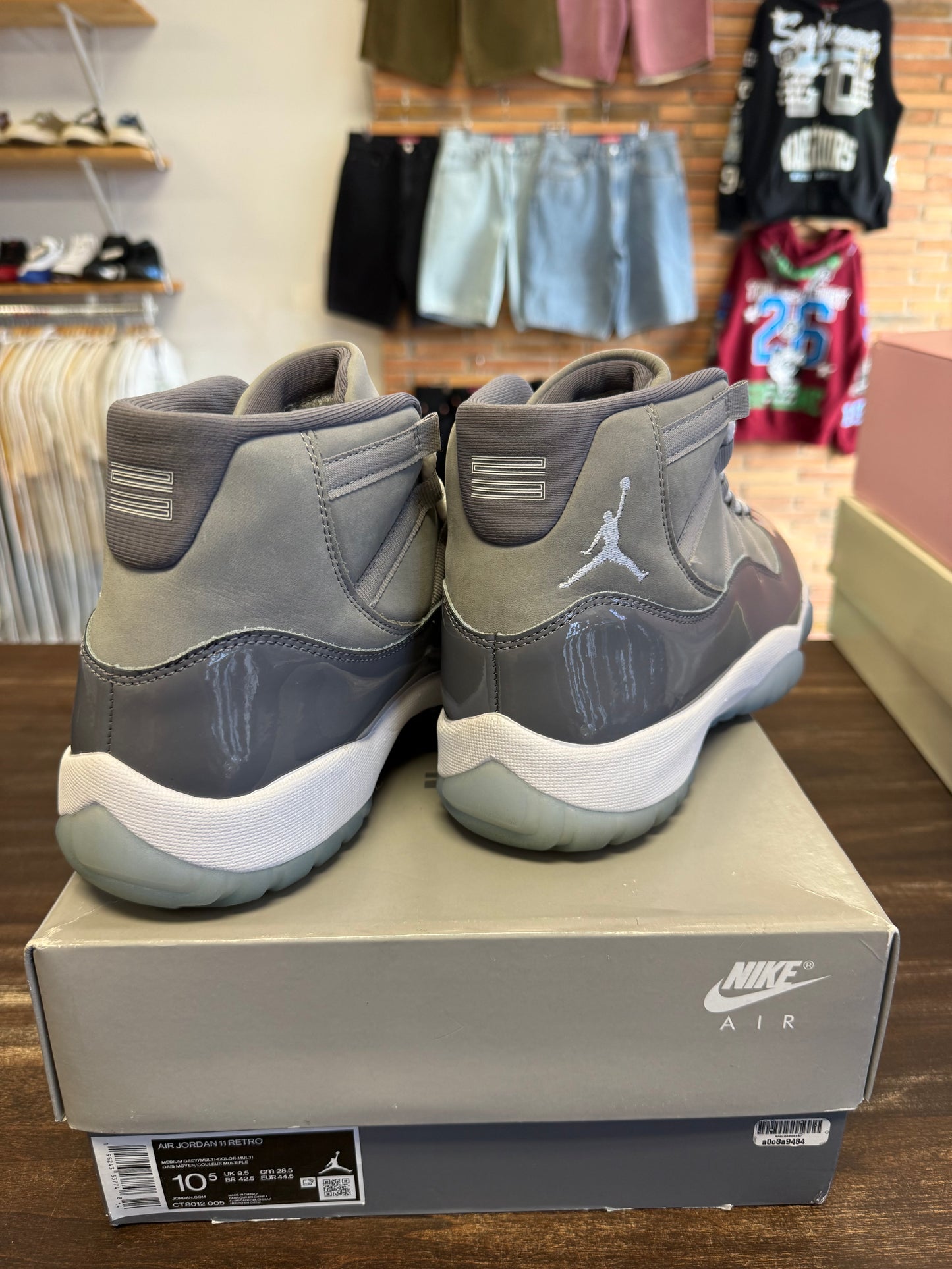 Jordan 11 Retro Cool Grey (2021)