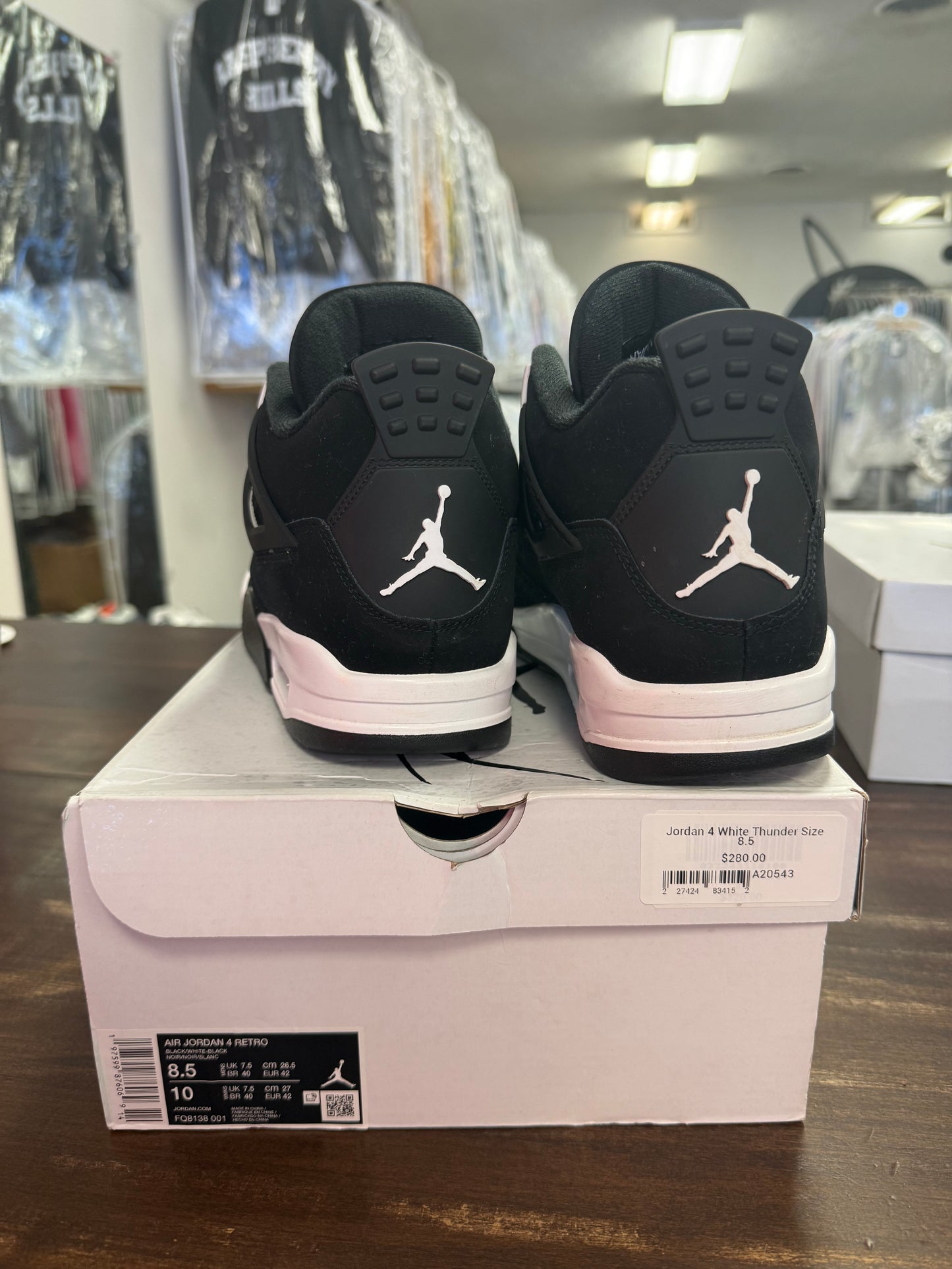 Jordan 4 White Thunder