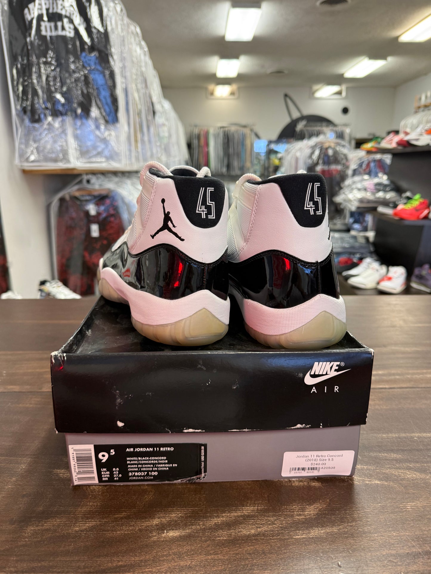 Jordan 11 Retro Concord (2018)