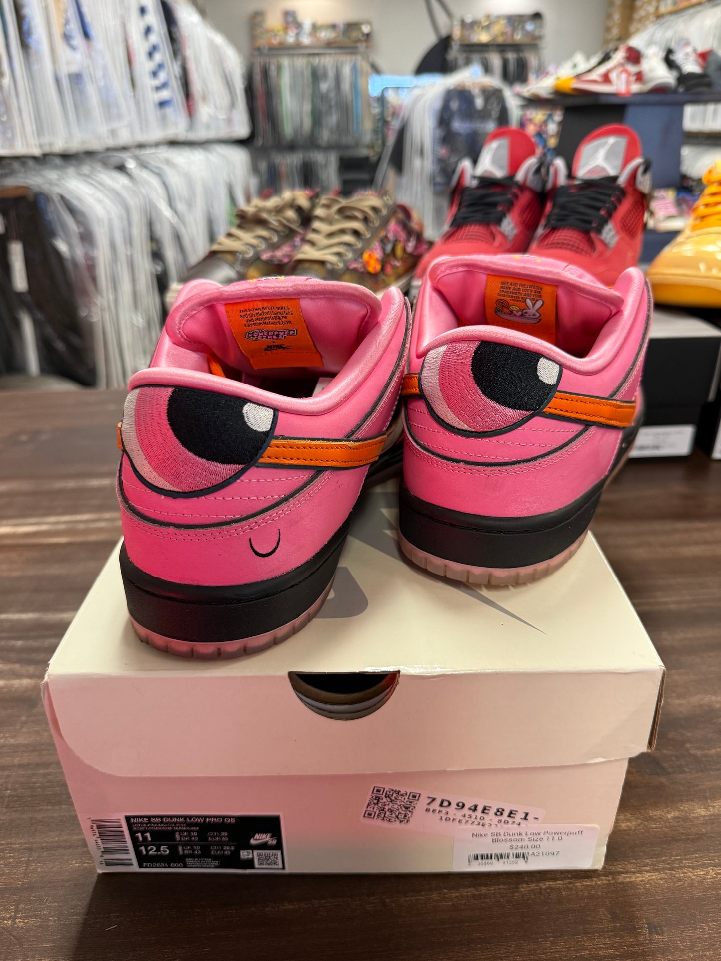 Nike SB Dunk Low Powerpuff Blossom