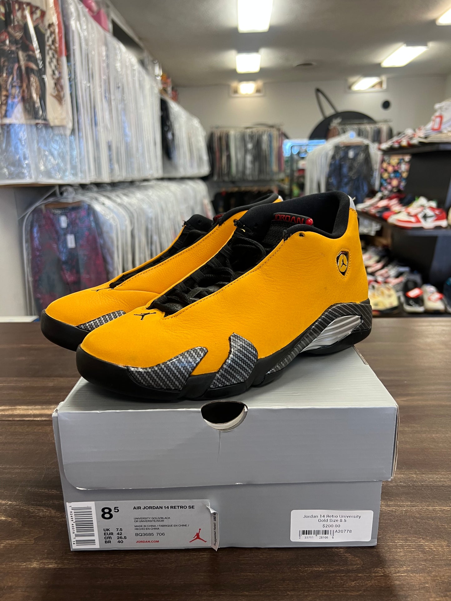 Jordan 14 Retro University Gold
