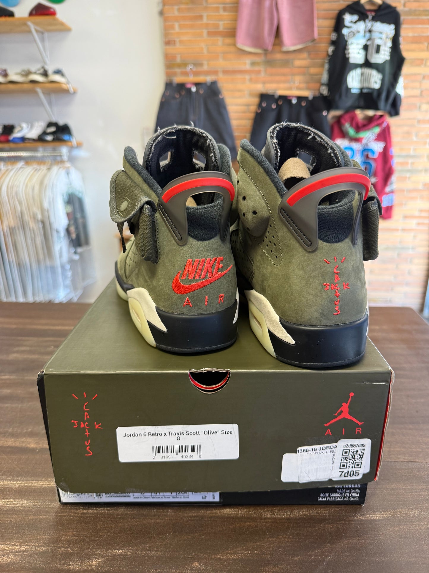 Jordan 6 Retro Travis Scott