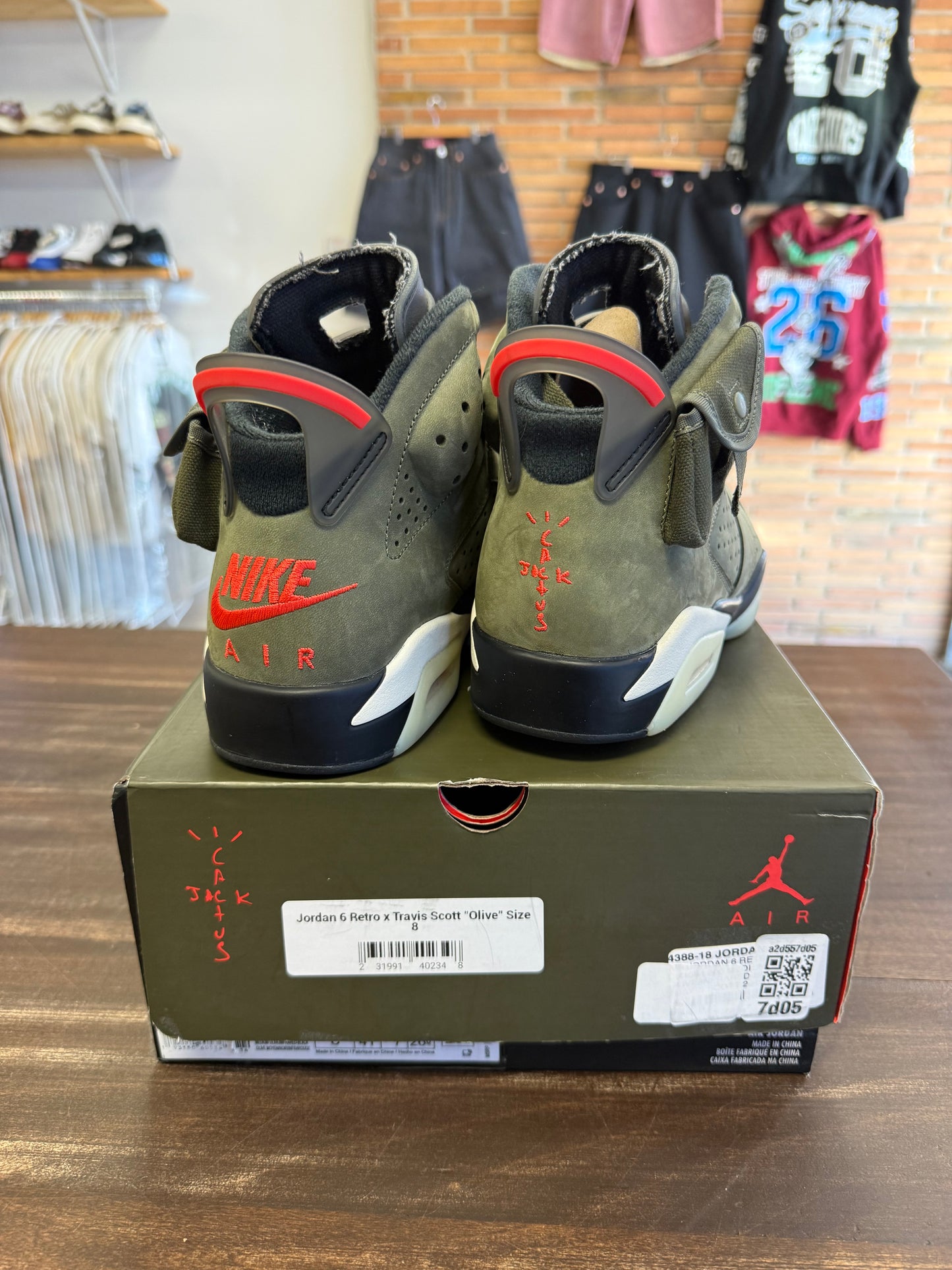 Jordan 6 Retro Travis Scott