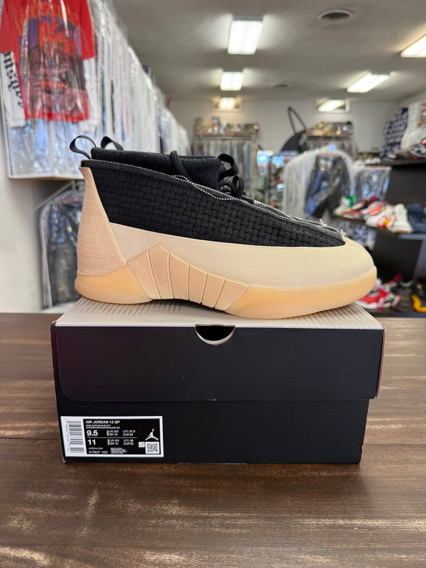 Jordan 15-23RE Black Muslin