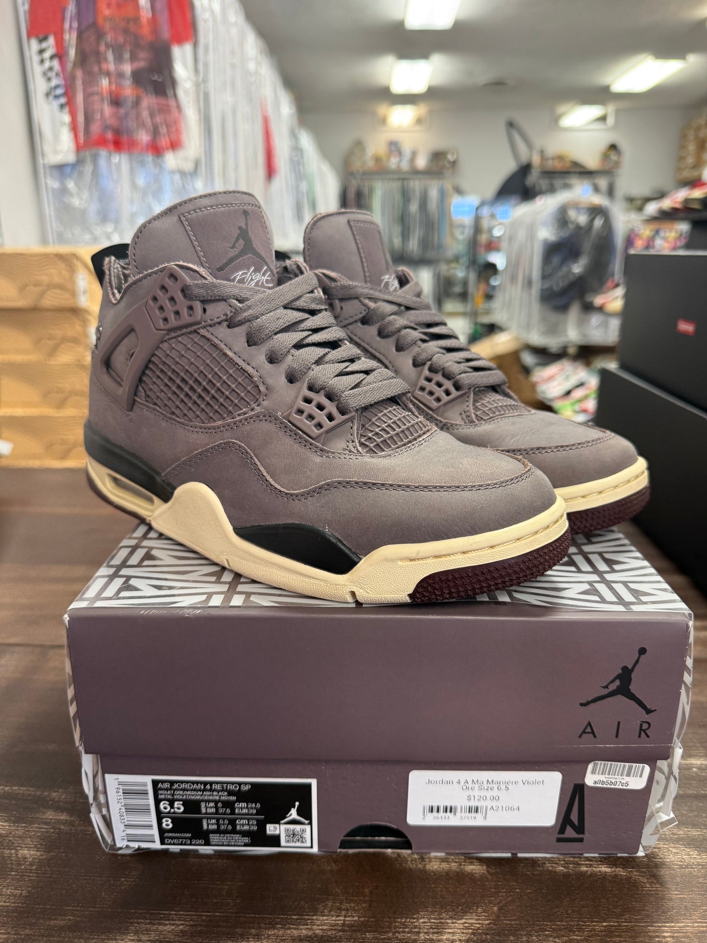 Jordan 4 A Ma Maniére Violet Ore