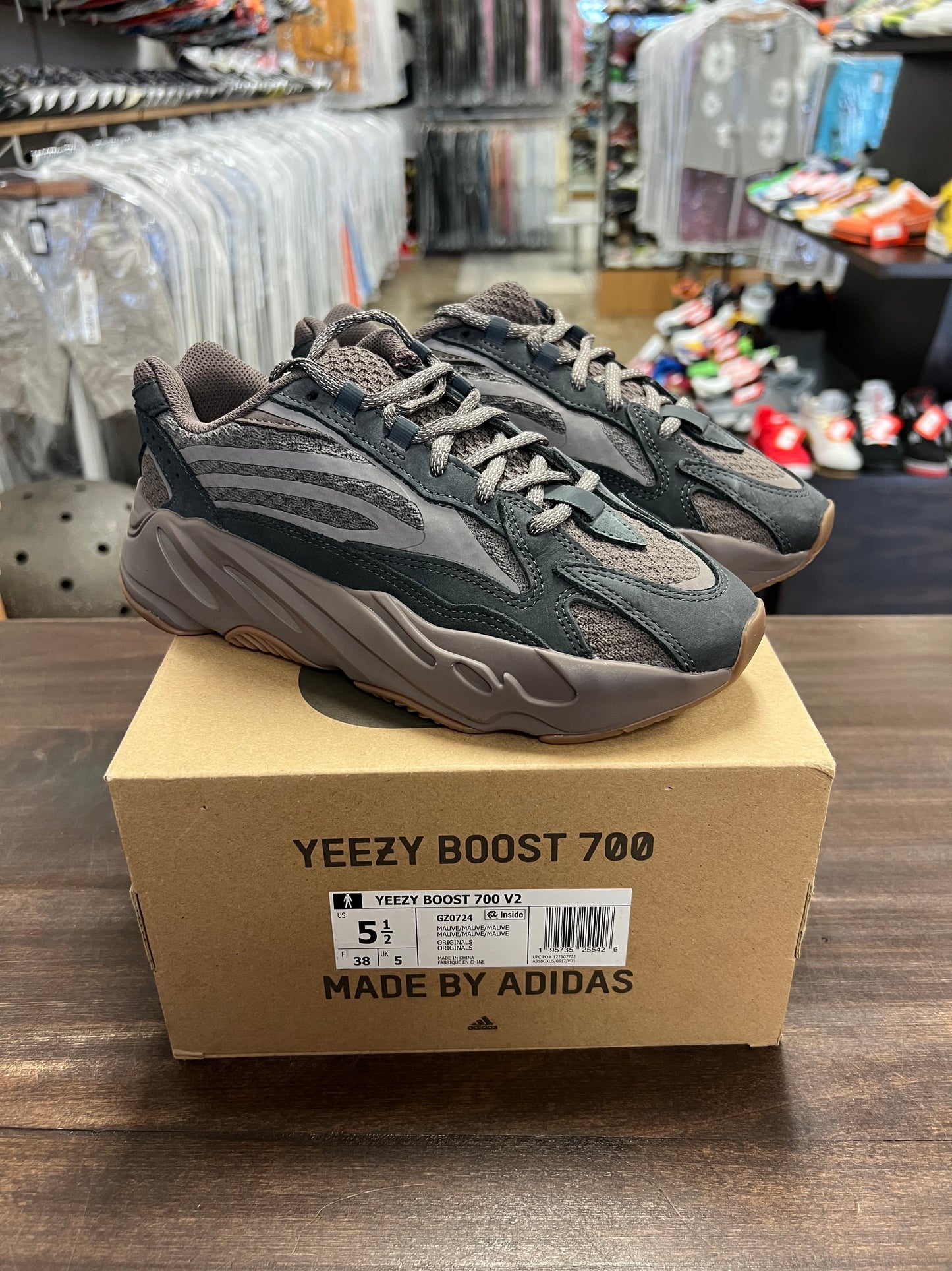 Yeezy Boost 700 V2 Mauve