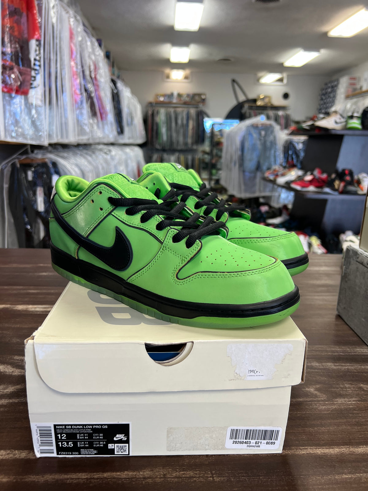 Nike SB Dunk Low The Powerpuff Girls Buttercup