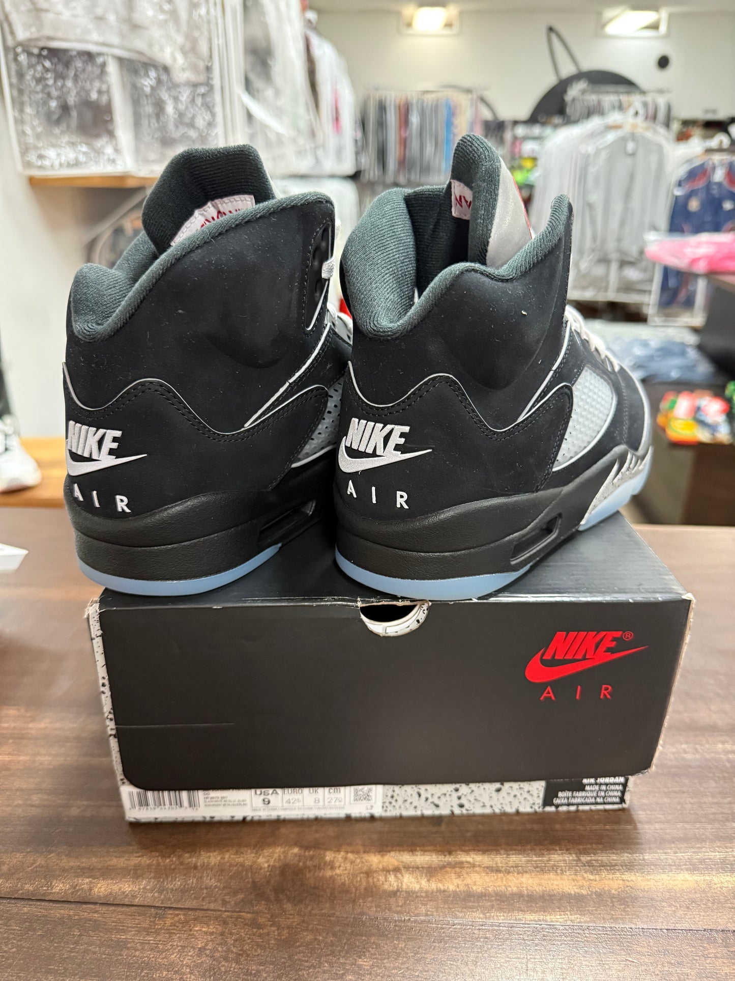 Jordan 5 OG Black Metallic Reimagined