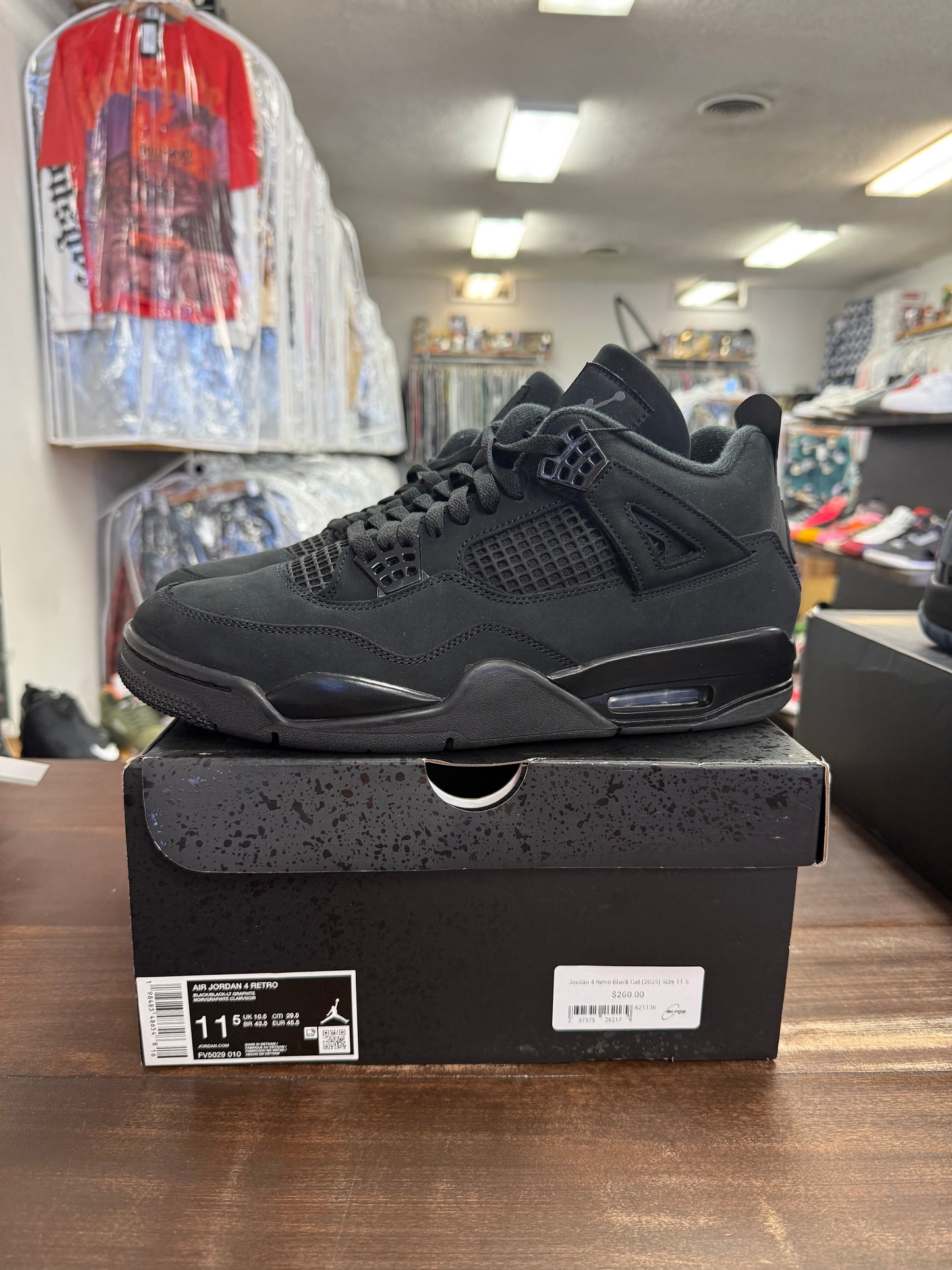 Jordan 4 Retro Black Cat (2025)