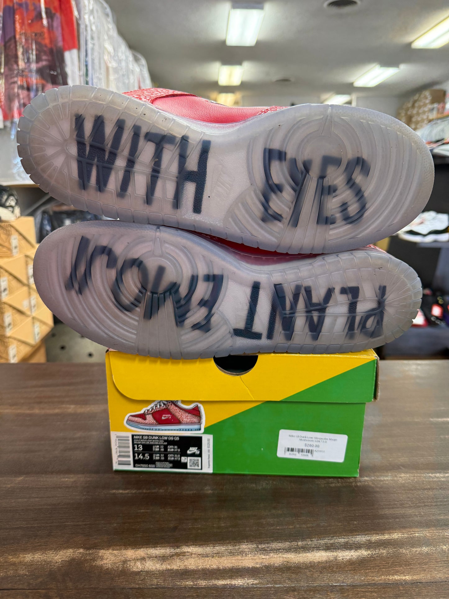 Nike SB Dunk Low Stingwater Magic Mushroom