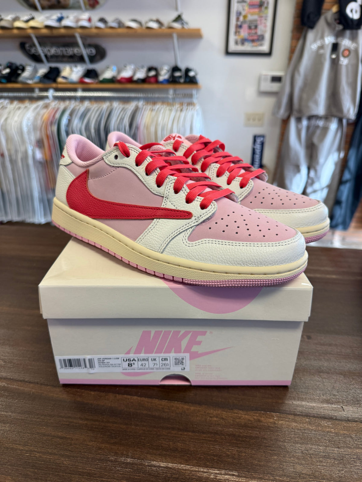 Jordan 1 Low OG SP Travis Scott Sail Tropical Pink