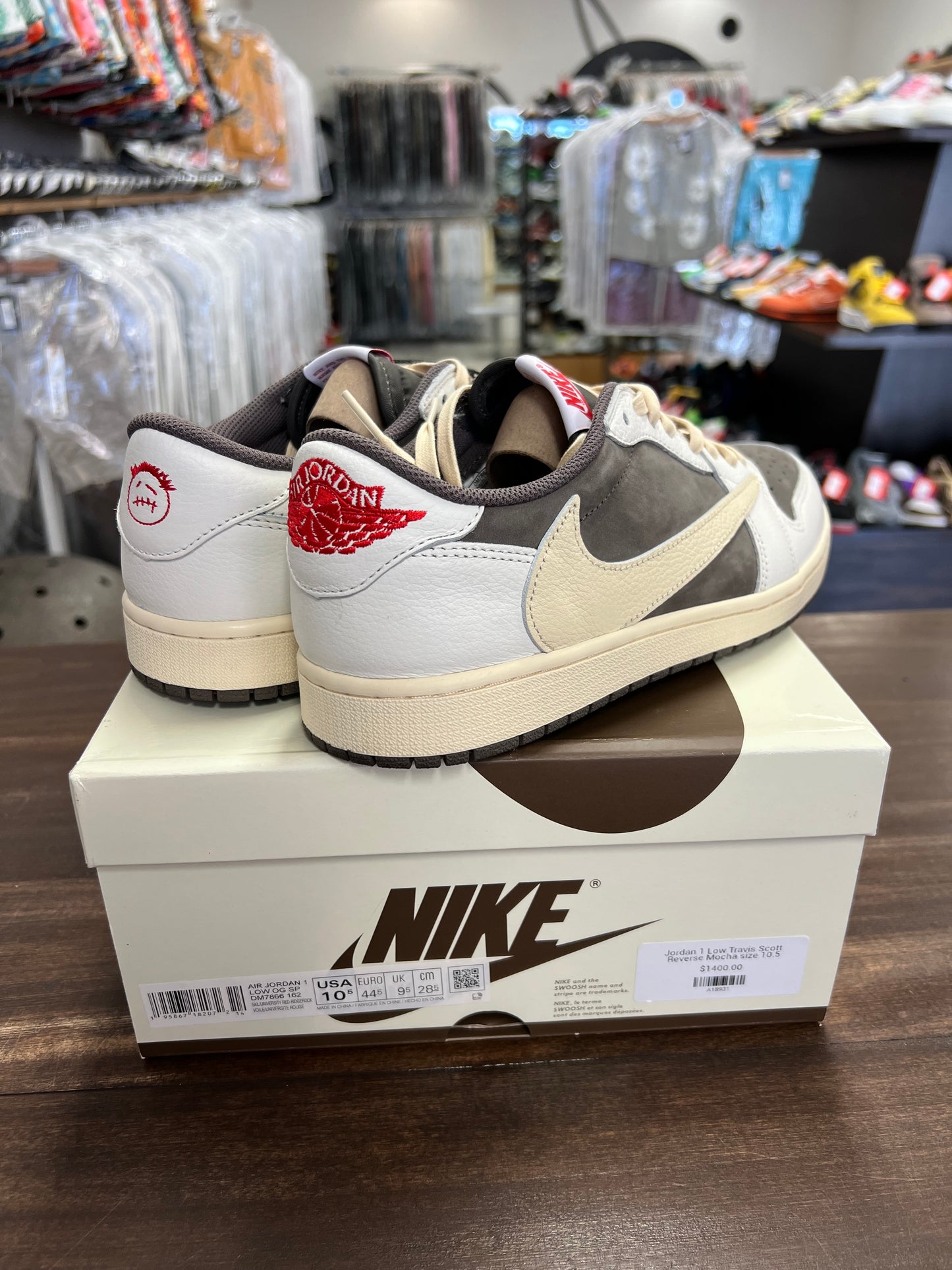 Jordan 1 Retro Low OG SP Travis Scott Reverse Mocha