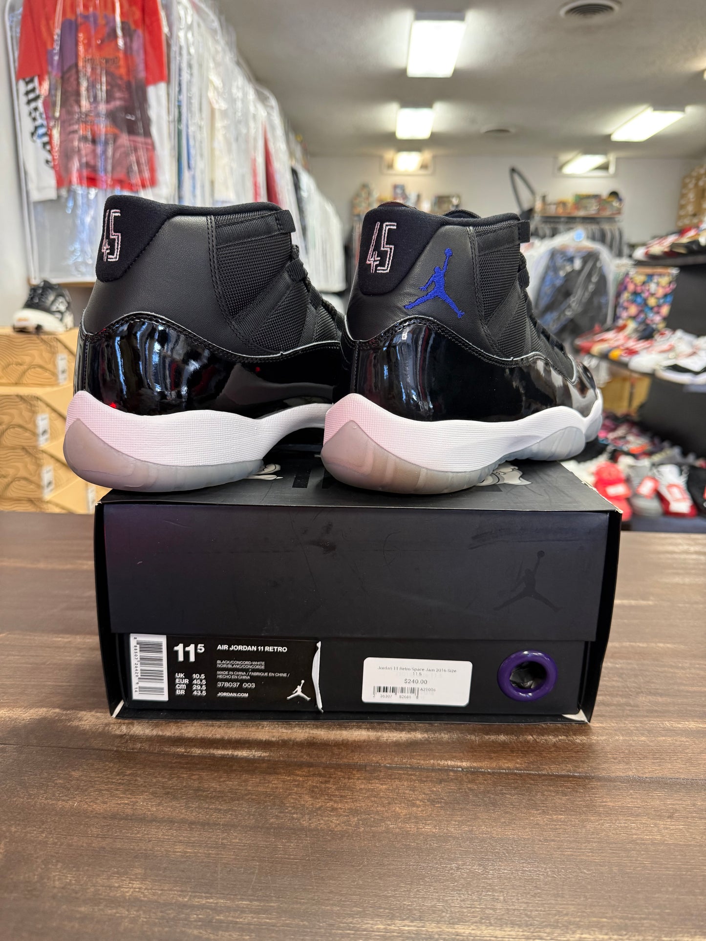 Jordan 11 Retro Space Jam 2016