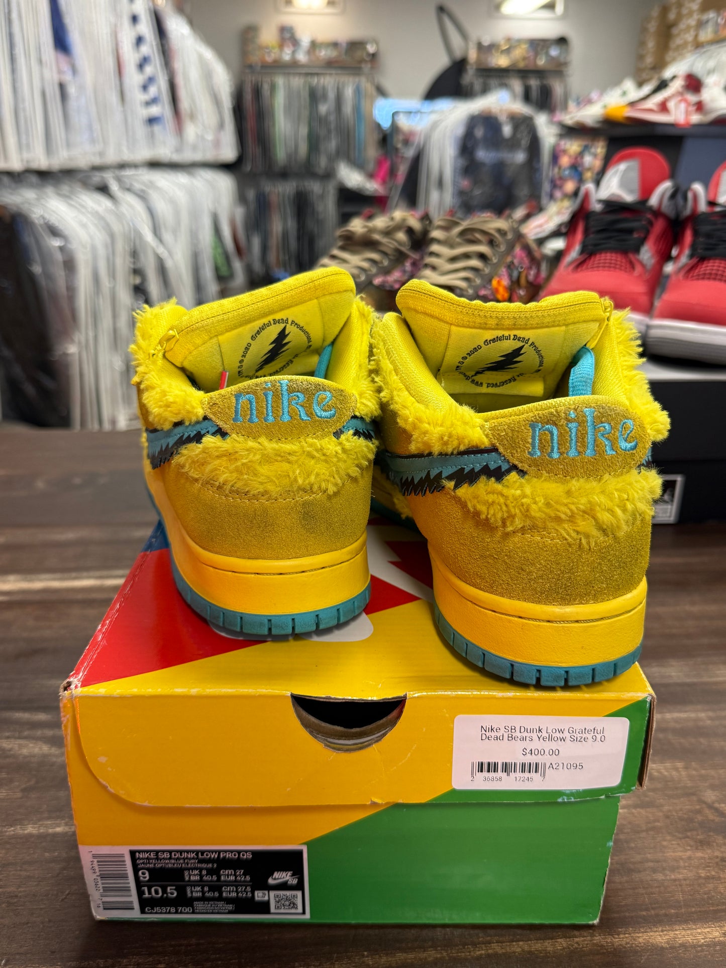 Nike SB Dunk Low Grateful Dead Bears Yellow