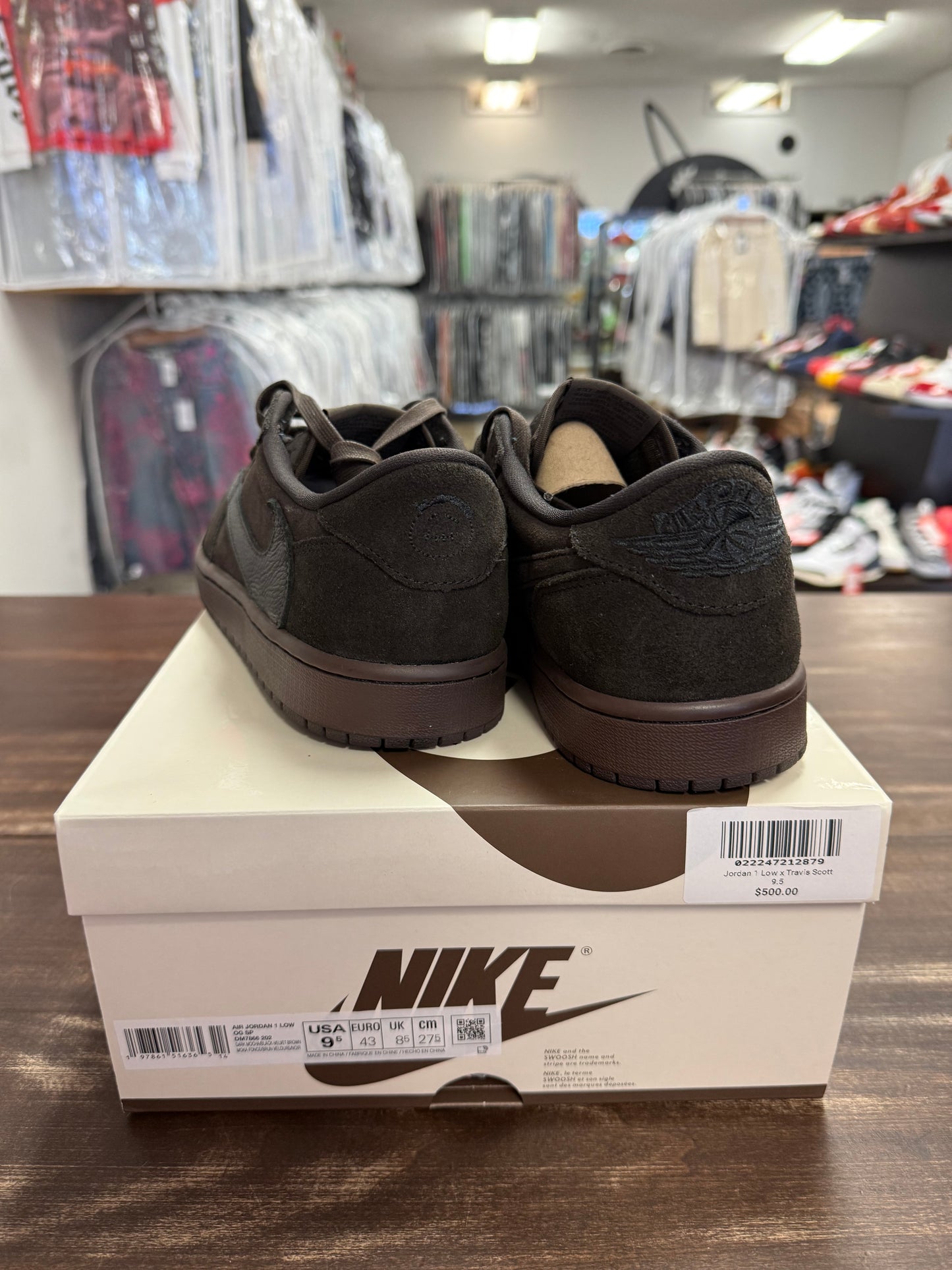Jordan 1 Low Travis Scott Velvet Brown