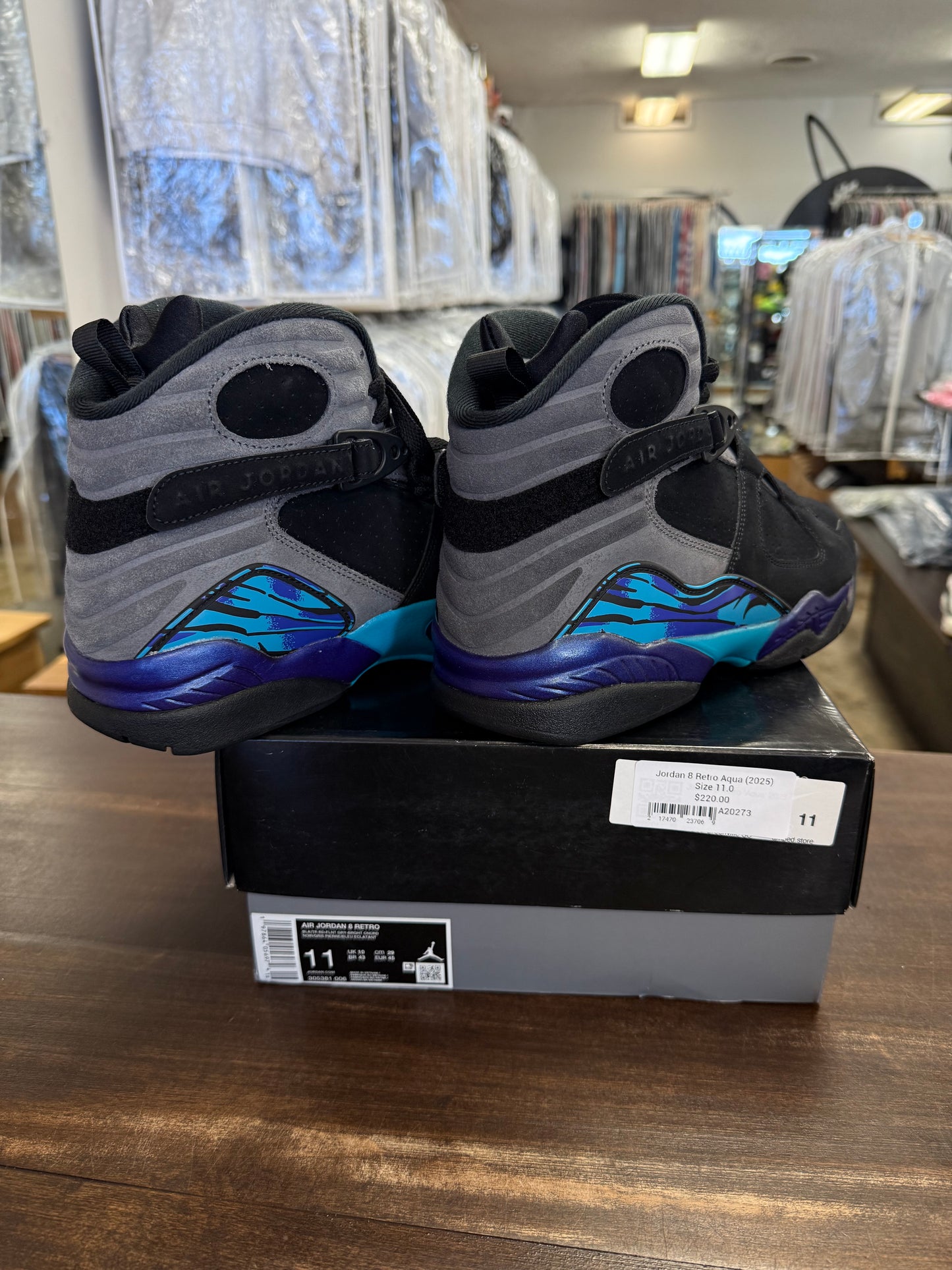 Jordan 8 Retro Aqua (2025)