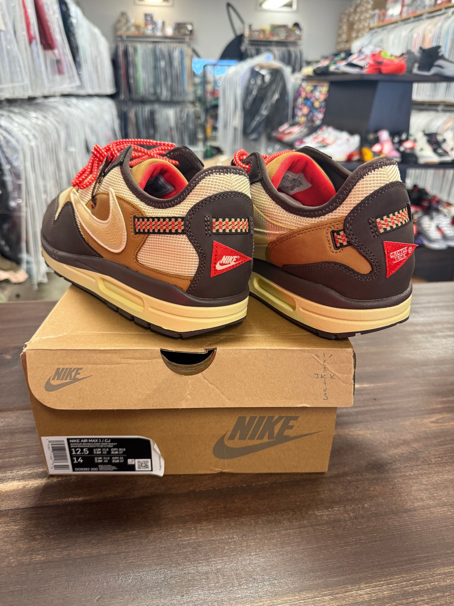 Nike Air Max 1 Travis Scott Baroque Brown