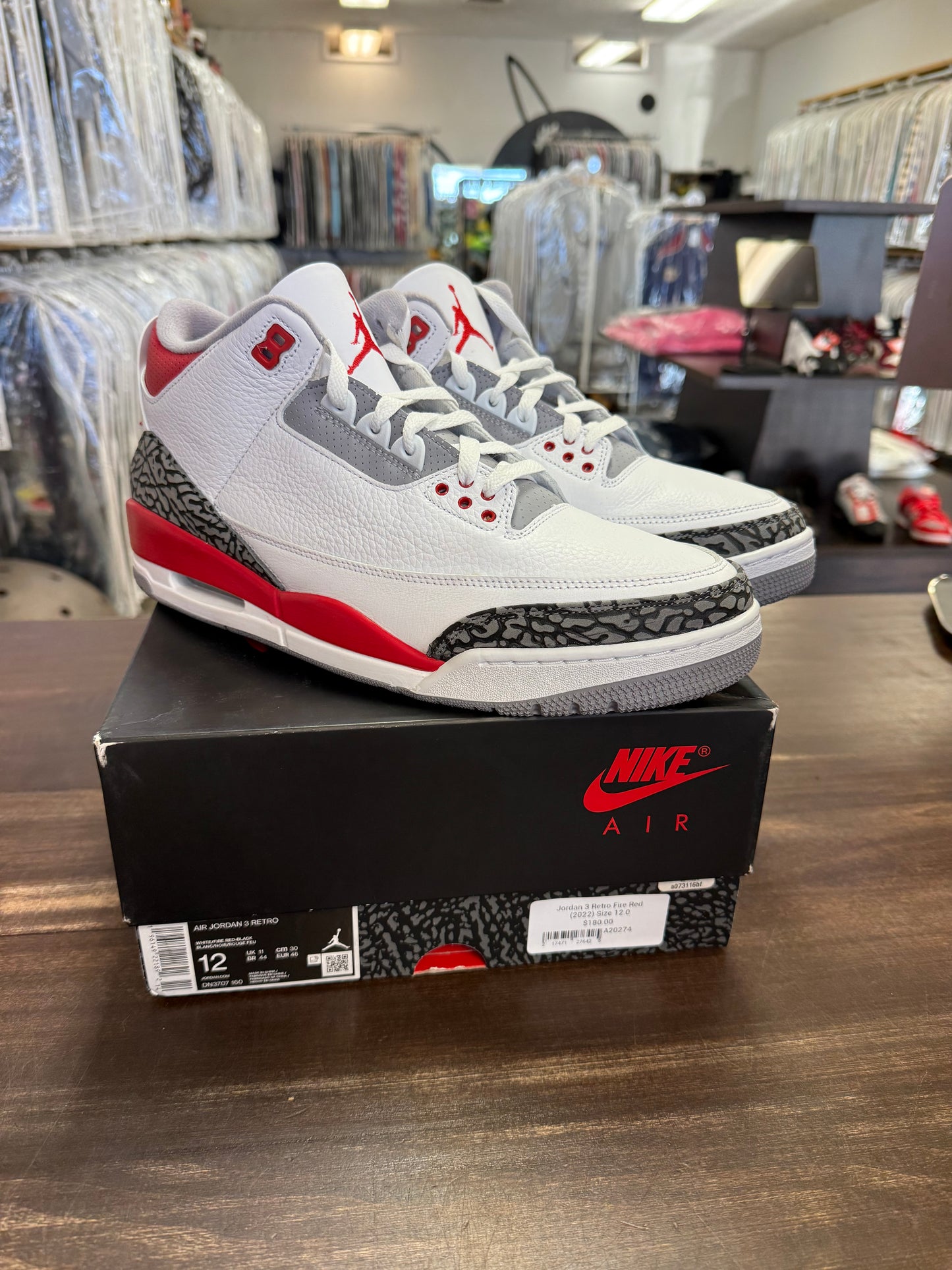 Jordan 3 Retro Fire Red (2022)