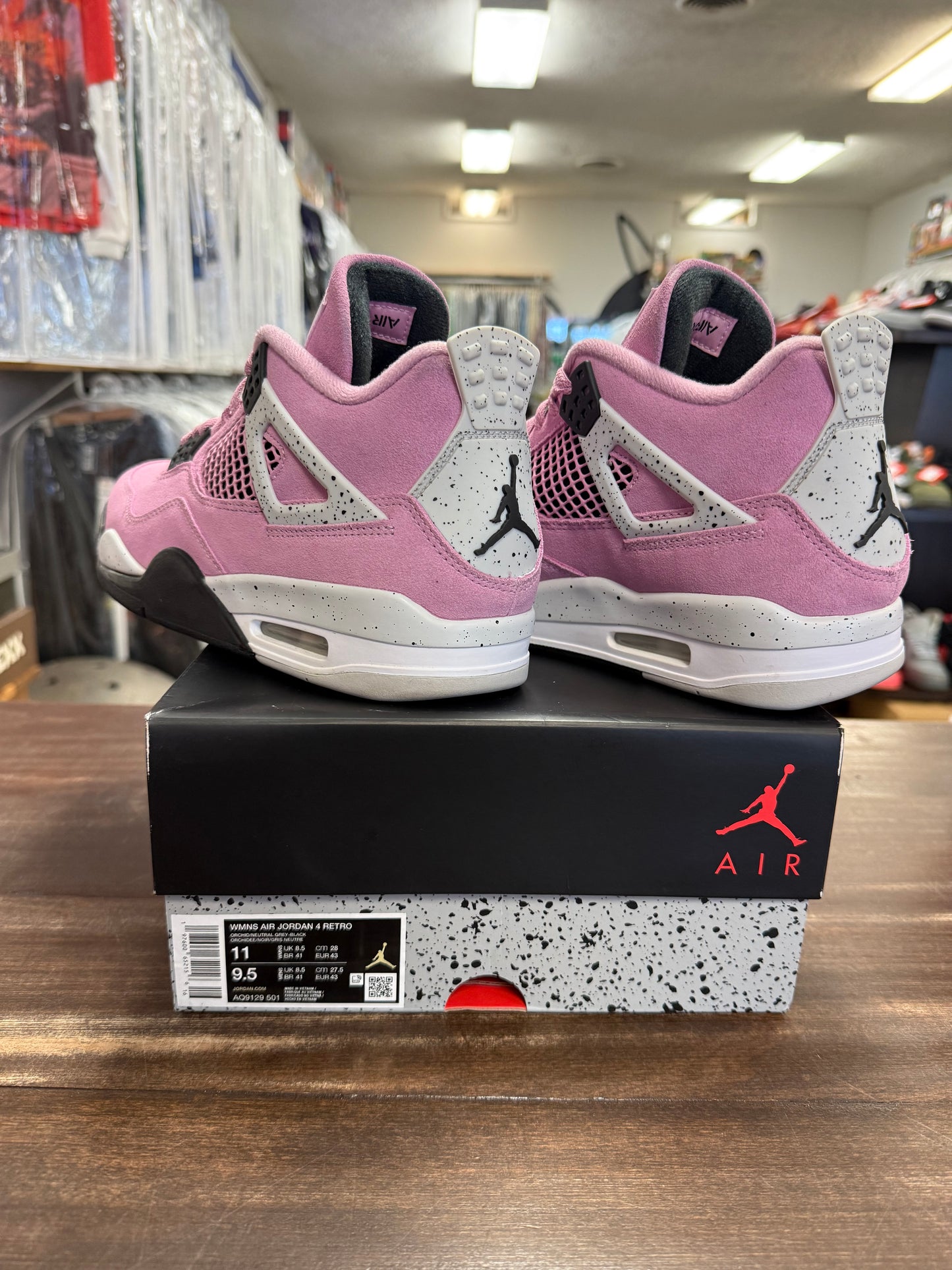 Jordan 4 Retro Orchid