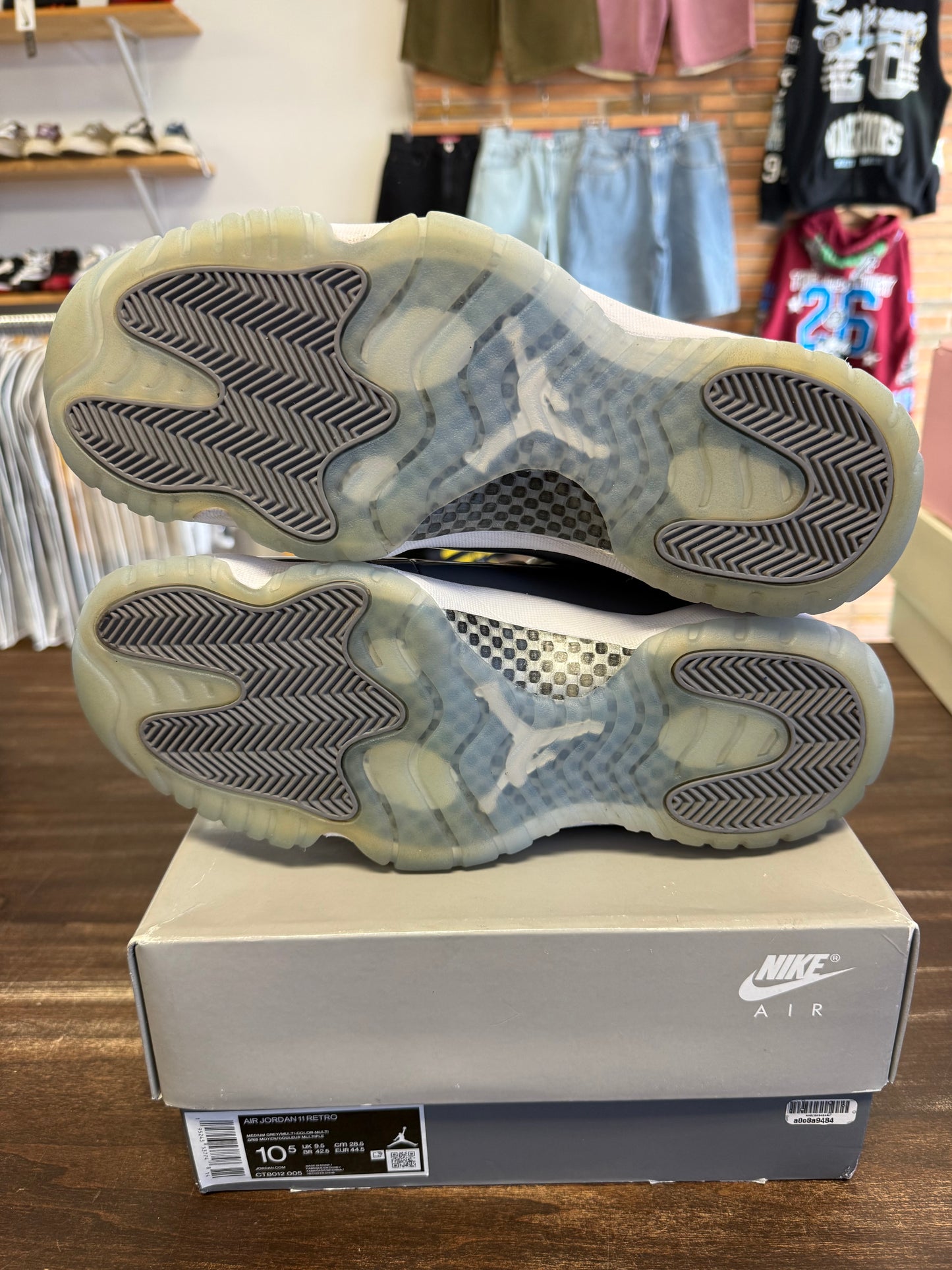 Jordan 11 Retro Cool Grey (2021)