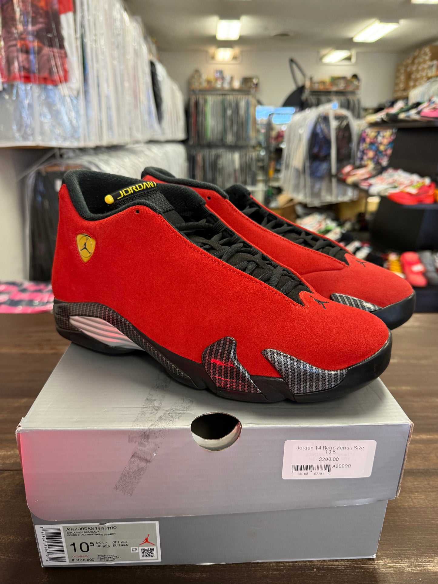 Jordan 14 Retro Ferrari