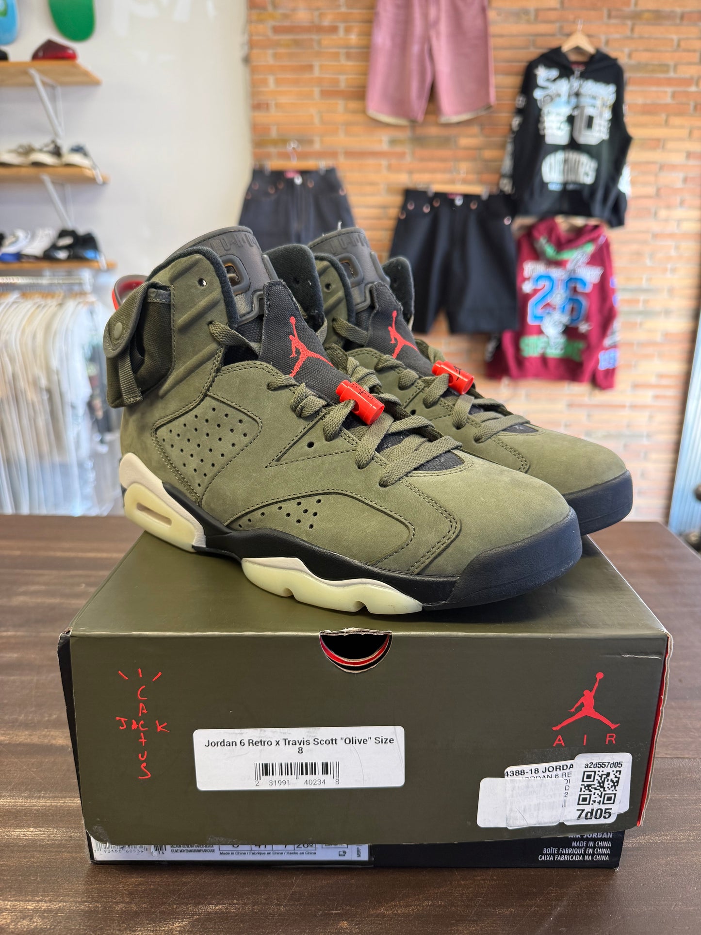 Jordan 6 Retro Travis Scott