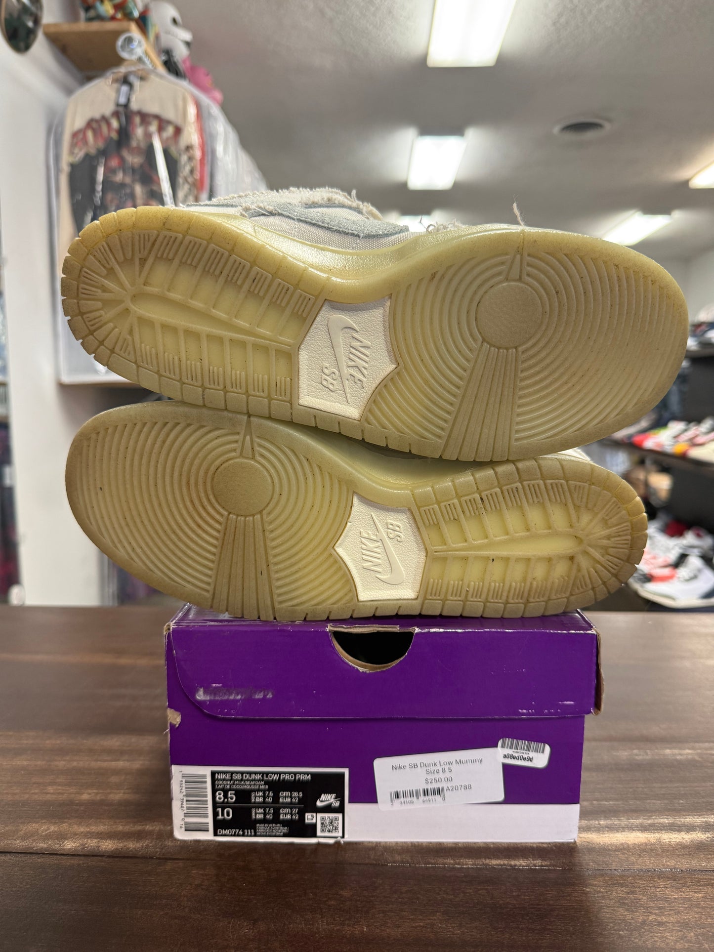 Nike SB Dunk Low Mummy