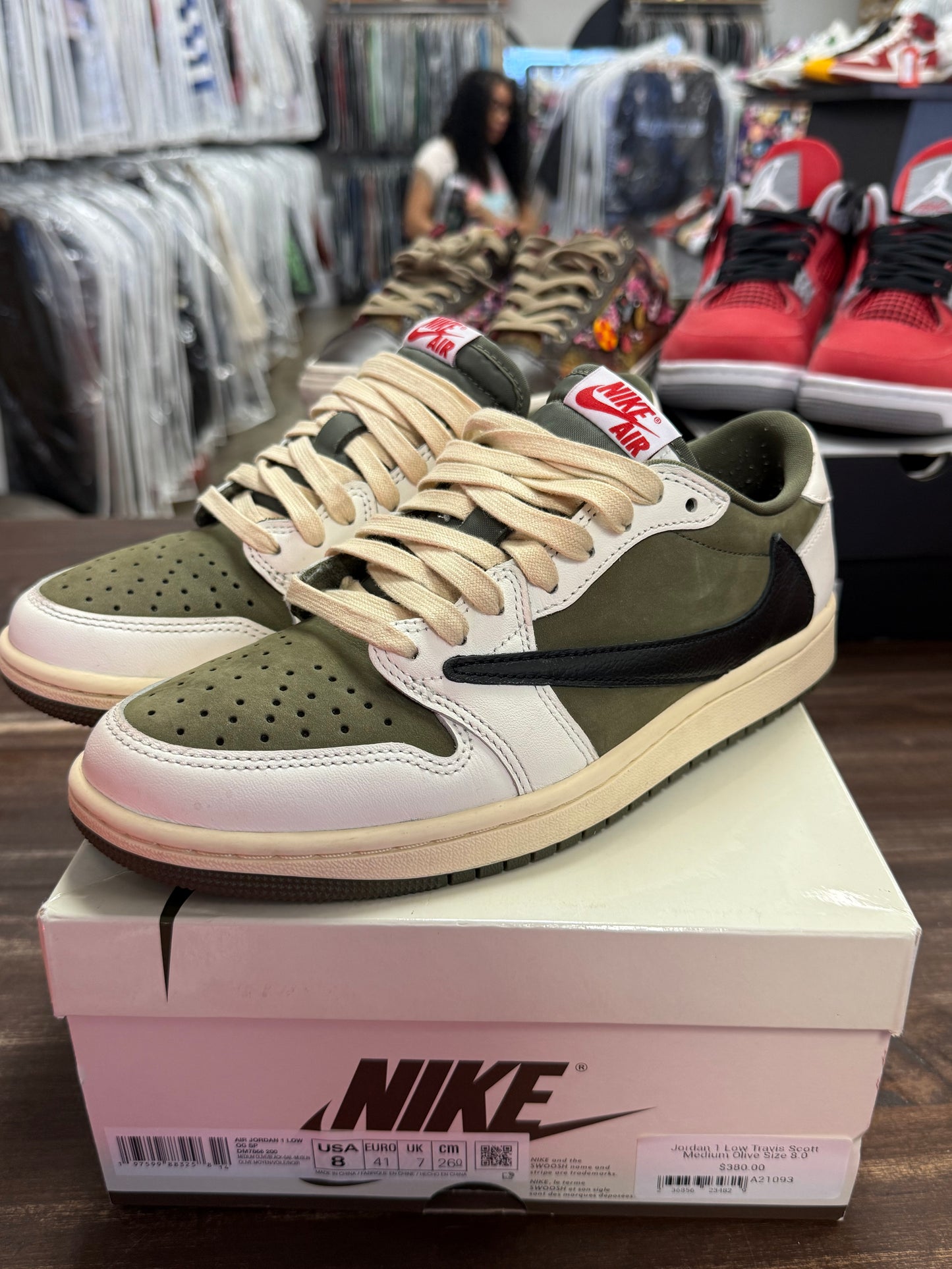 Jordan 1 Low Travis Scott Medium Olive