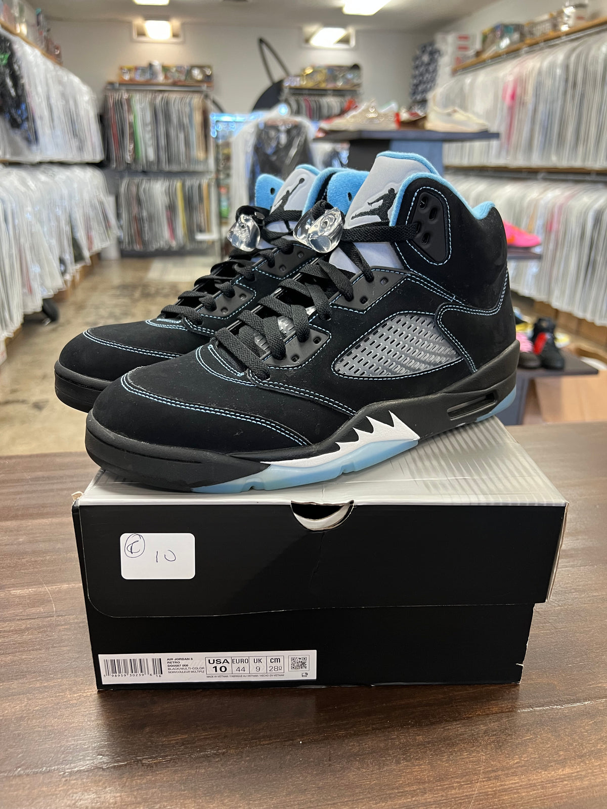 Jordan 5 Black University Blue 2026