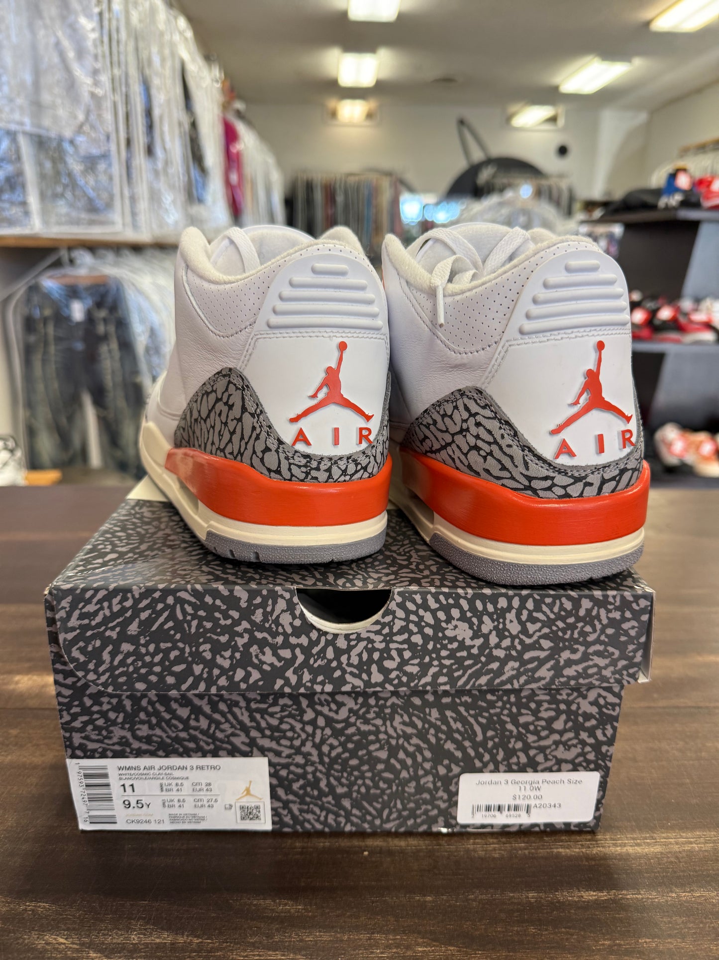 Jordan 3 Georgia Peach