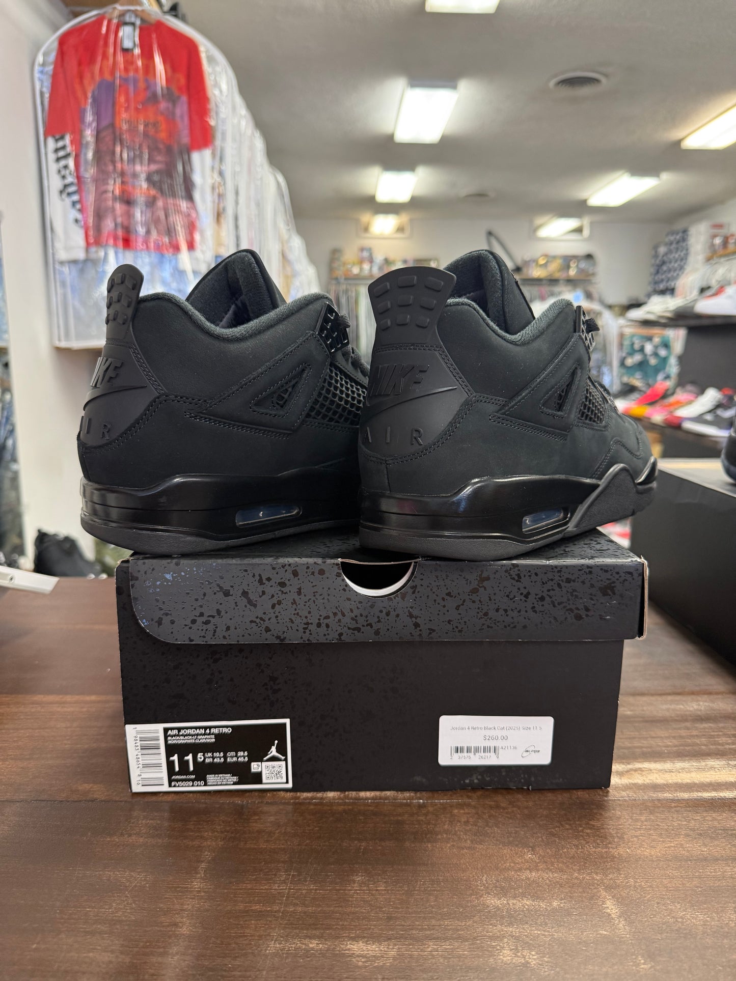 Jordan 4 Retro Black Cat (2025)