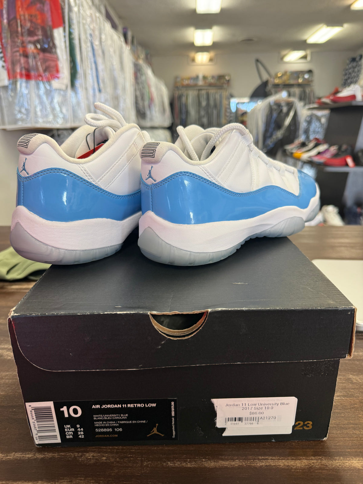 Jordan 11 Low University Blue 2017