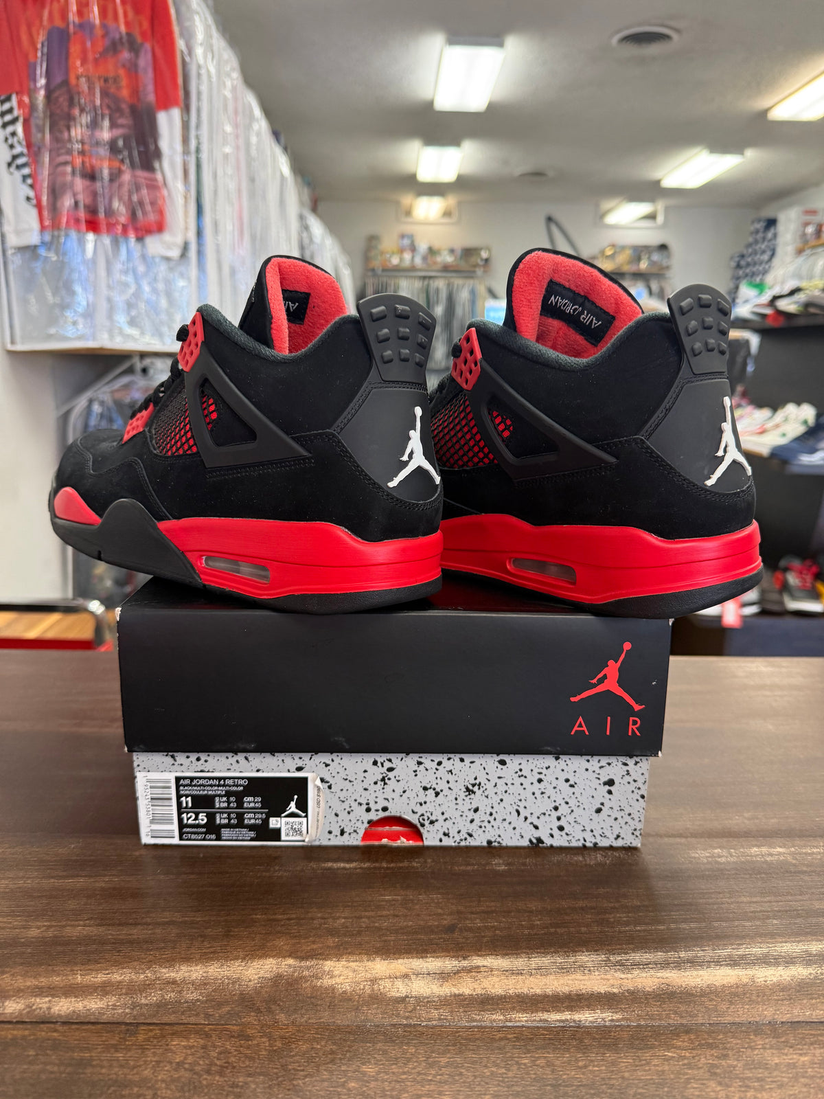 Jordan 4 Red Thunder
