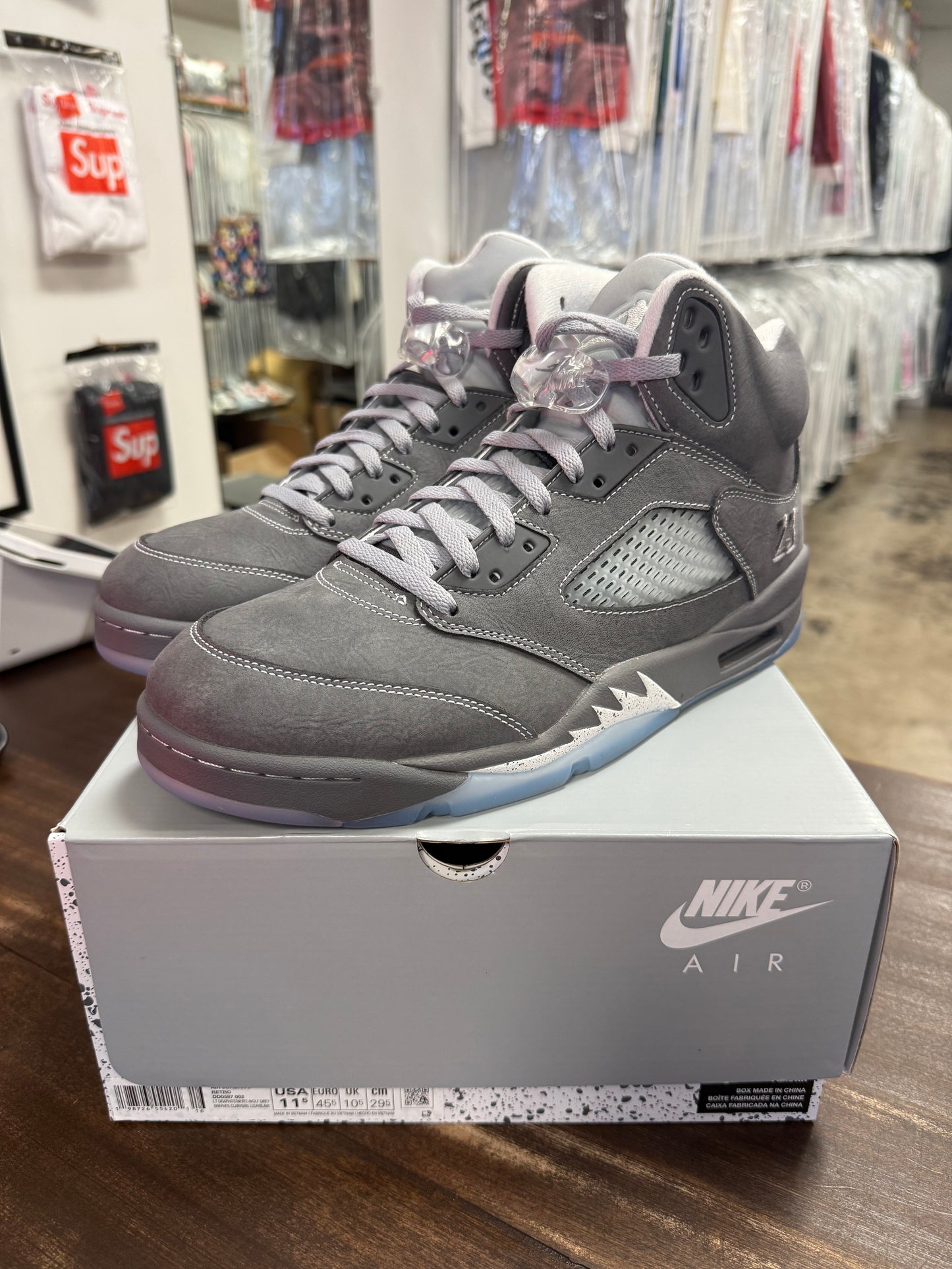 Jordan 5 Retro Wolf Grey 2026